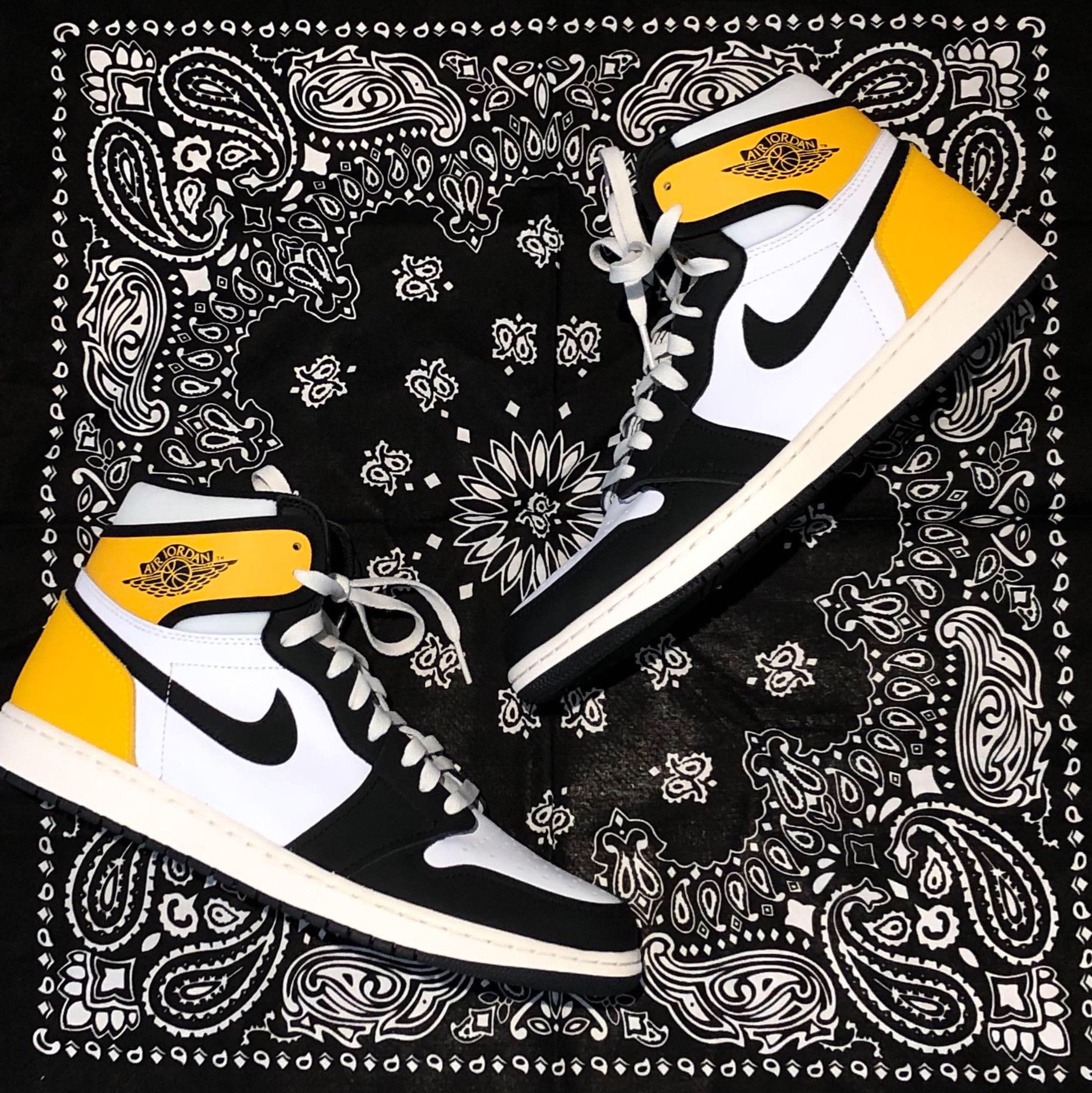 Jordan 1 Retro High OG Volt Gold, (GS) Jordan 1 Retro High OG Volt Gold 착용 스타일