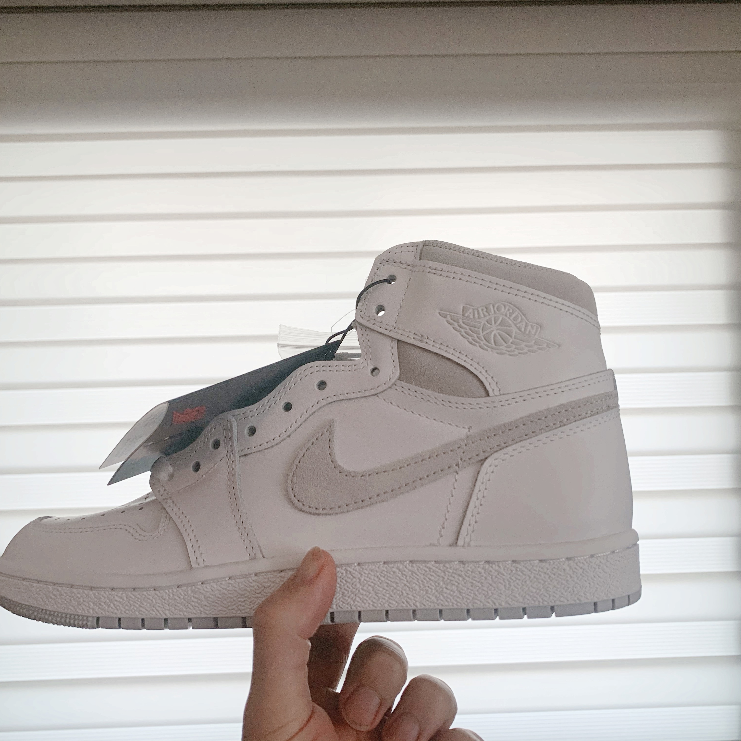 Jordan 1 High 85 Neutral Grey 착용 스타일 - 1