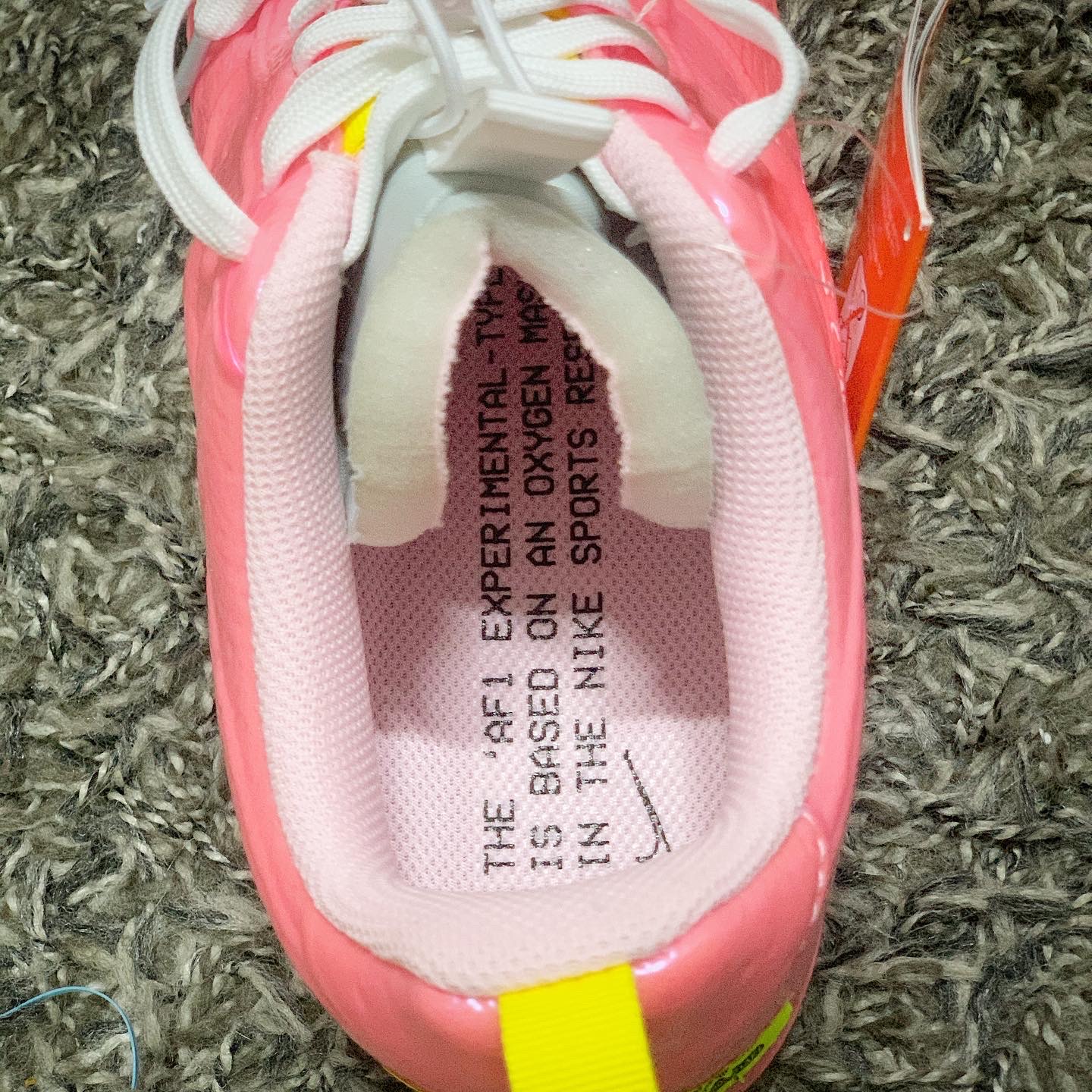 Nike Air Force 1 Experimental Racer Pink 착용 스타일 - 2