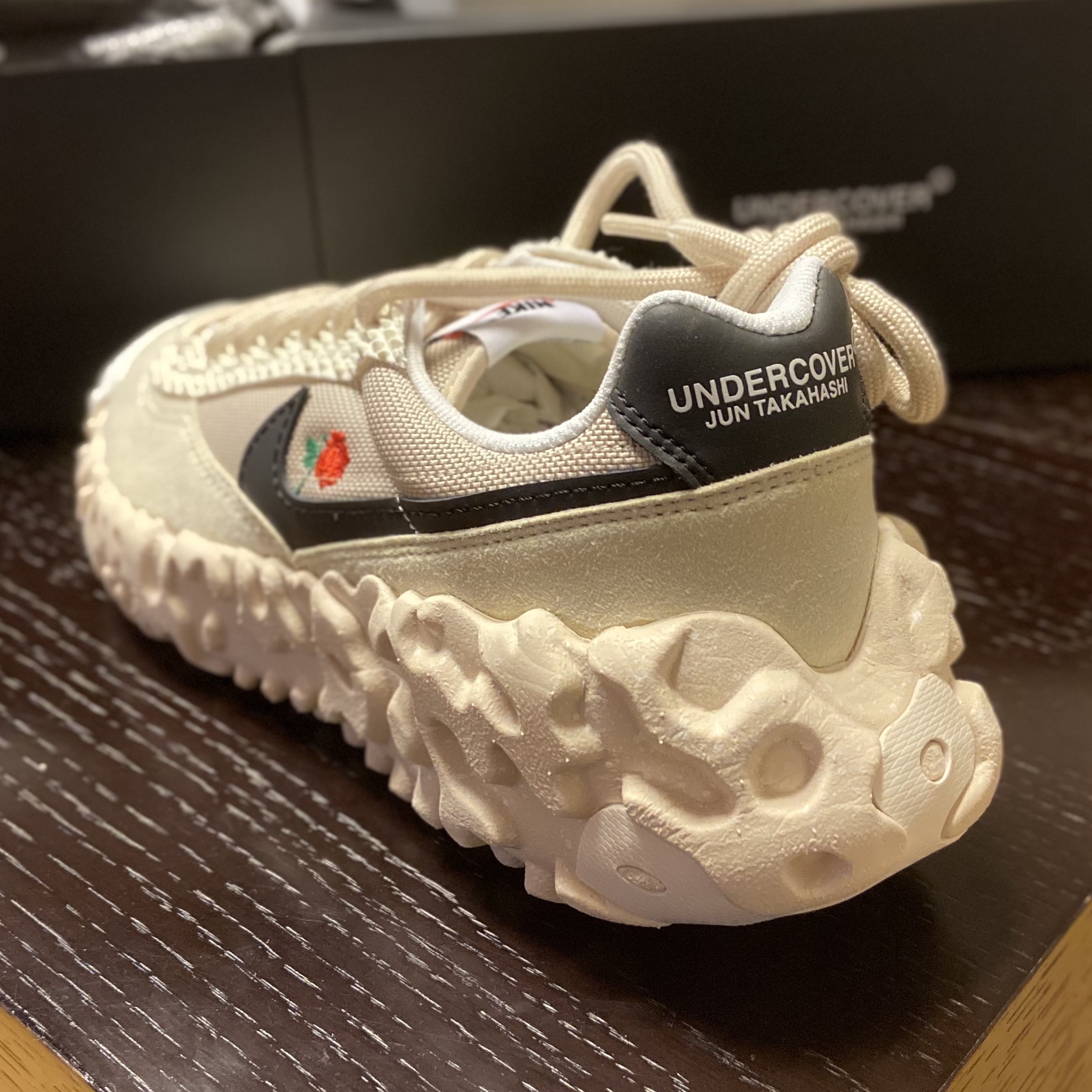 Nike x Undercover Overbreak SP Overcast 착용 스타일 - 3