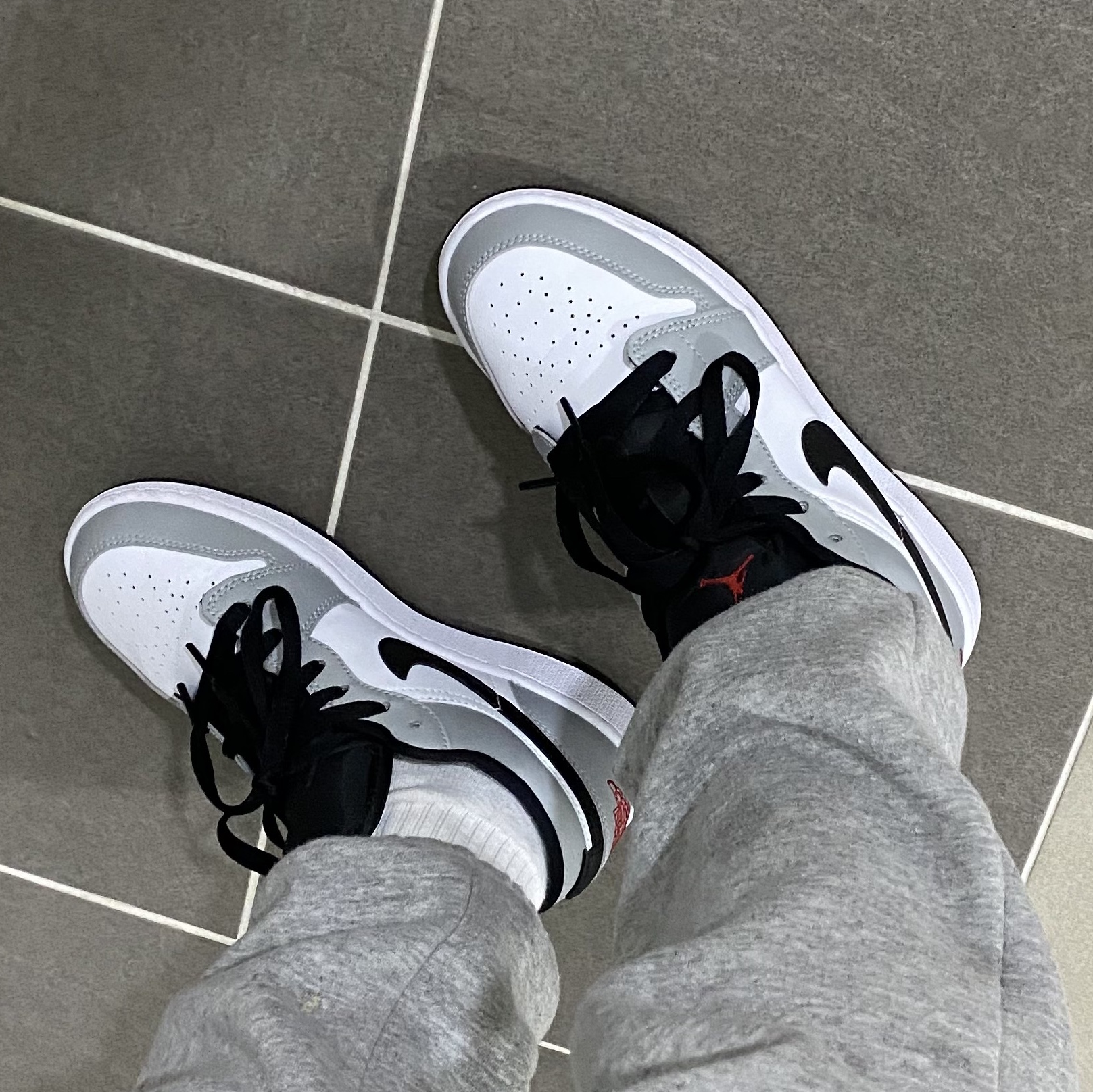 (GS) Jordan 1 Low Light Smoke Grey 착용 스타일