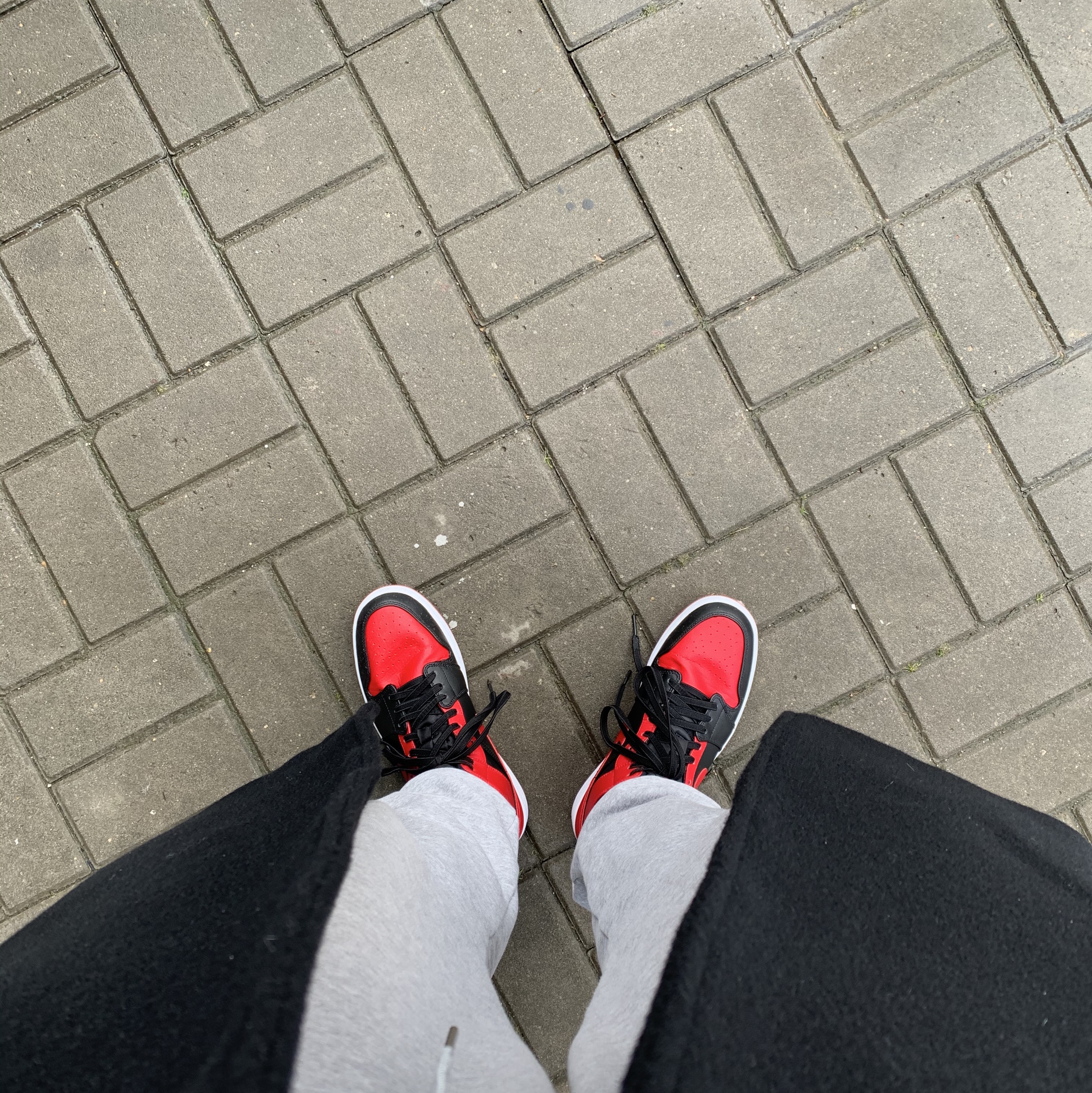 Jordan 1 Mid Bred Banned 2020 착용 스타일