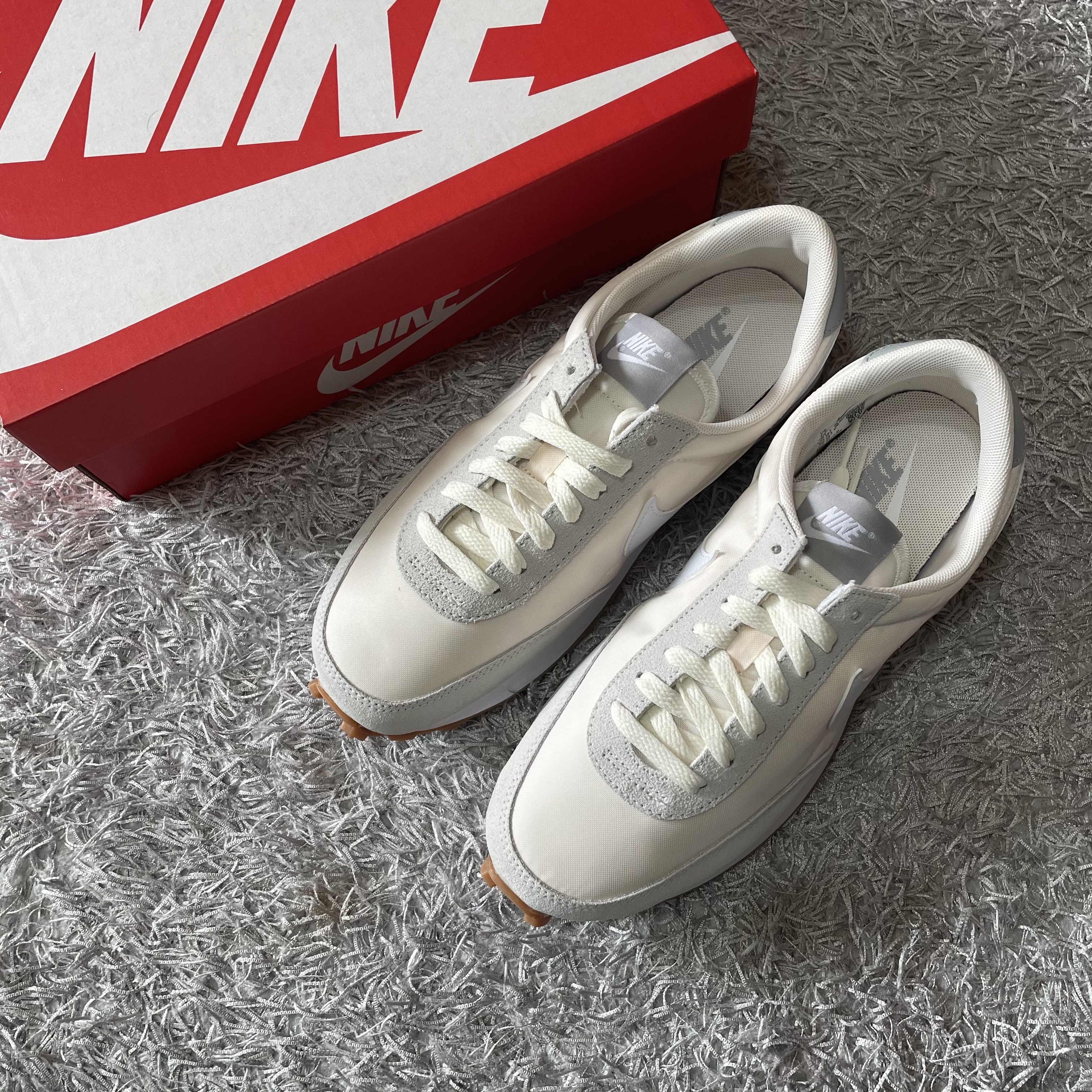 (W) Nike Daybreak Summit White 착용 스타일 - 2