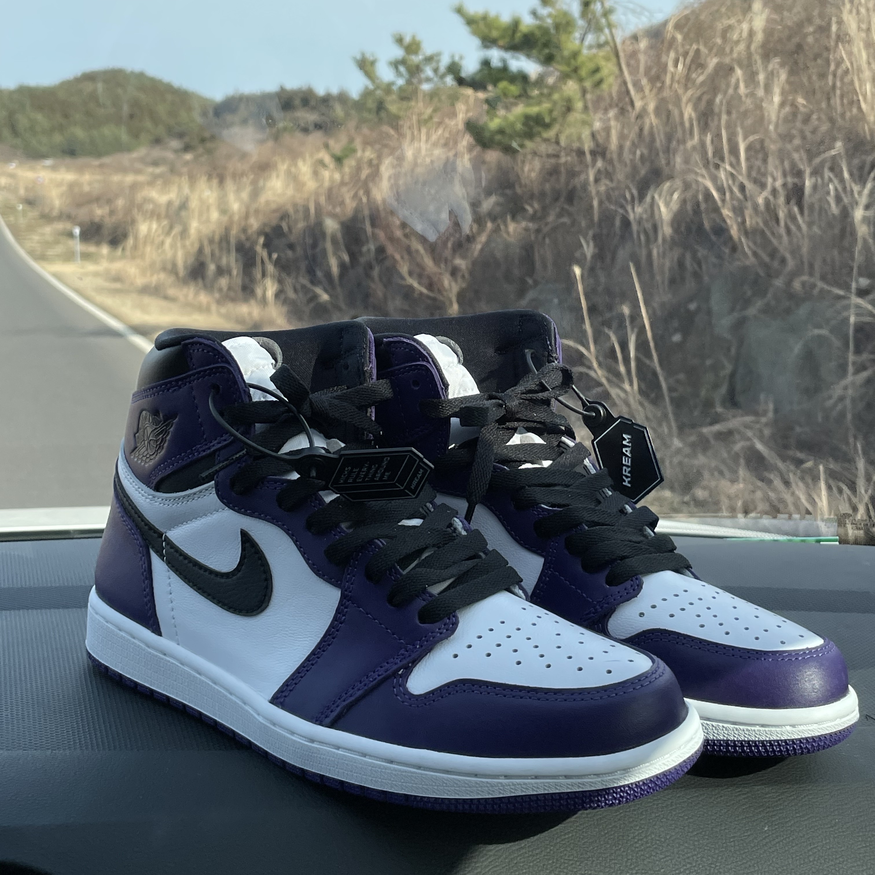 Jordan 1 Retro High OG Court Purple 2020 착용 스타일 - 3