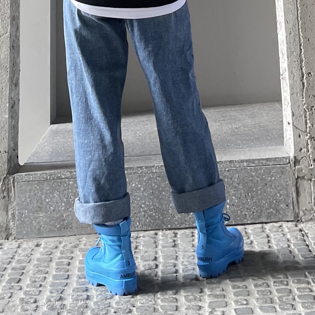 Converse x Ambush Chuck Taylor All Star Duck Boot Blithe 착용 스타일 - 4