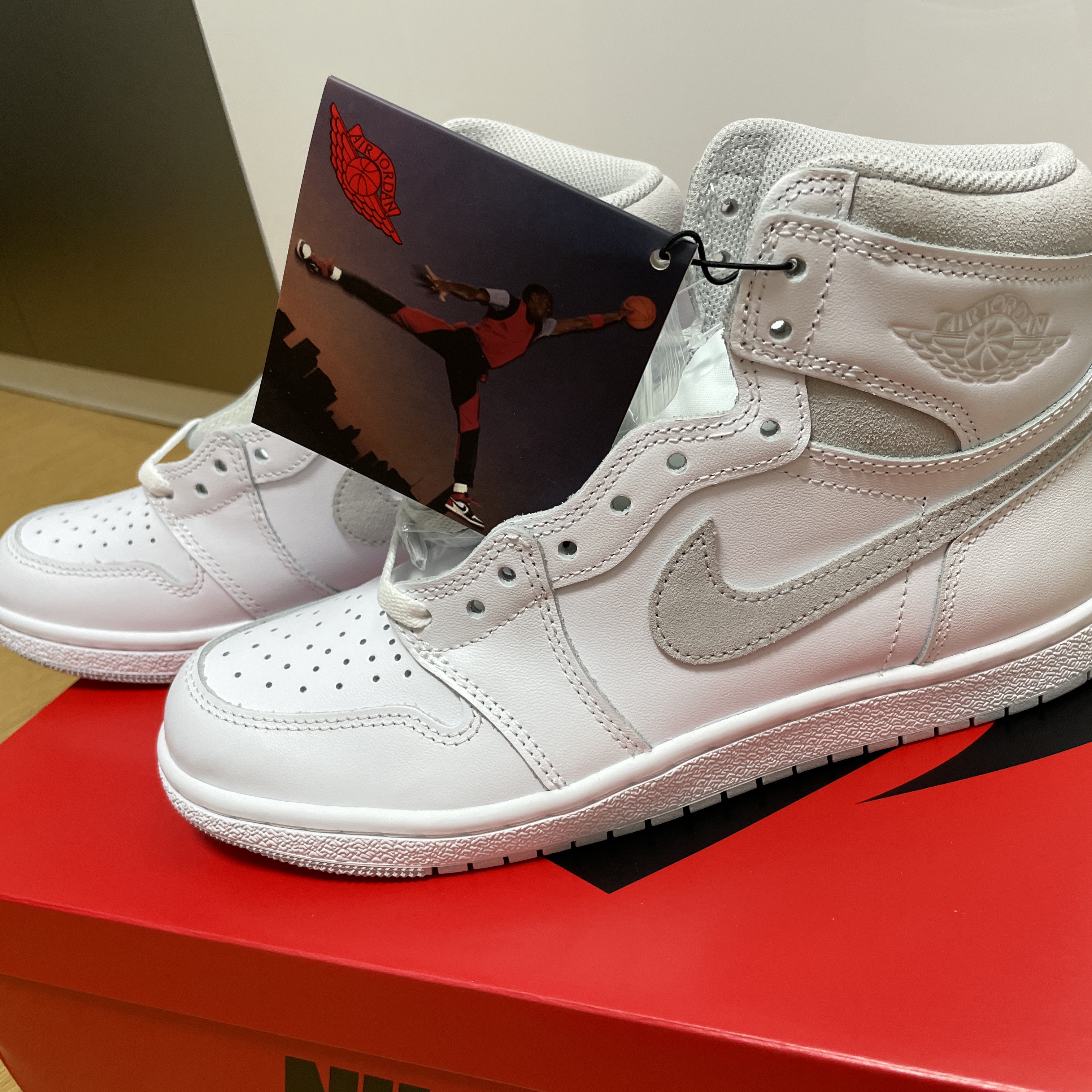 Jordan 1 High 85 Neutral Grey 착용 스타일 - 1