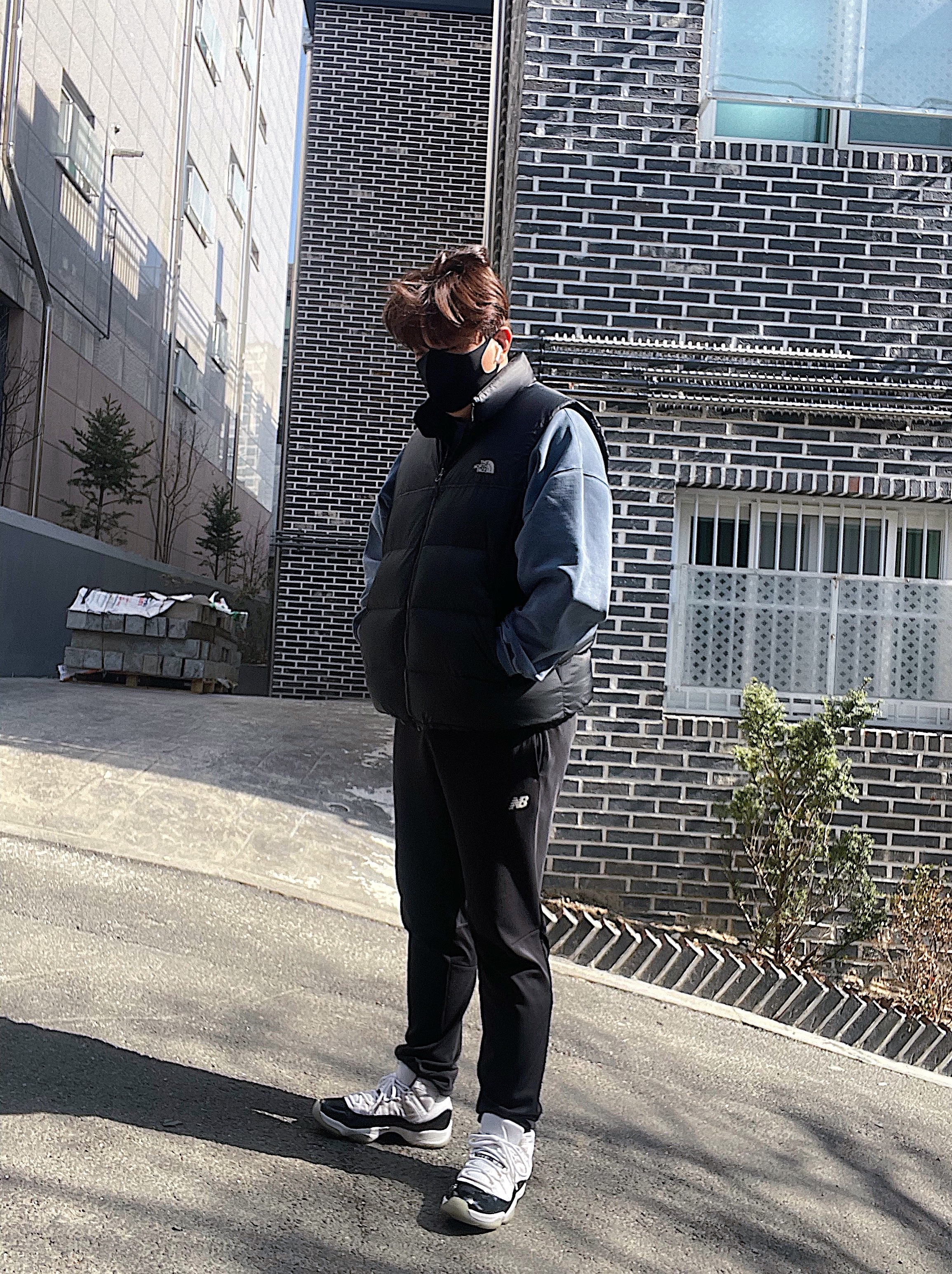 Jordan 11 Retro Concord 2011 착용 스타일 - 1