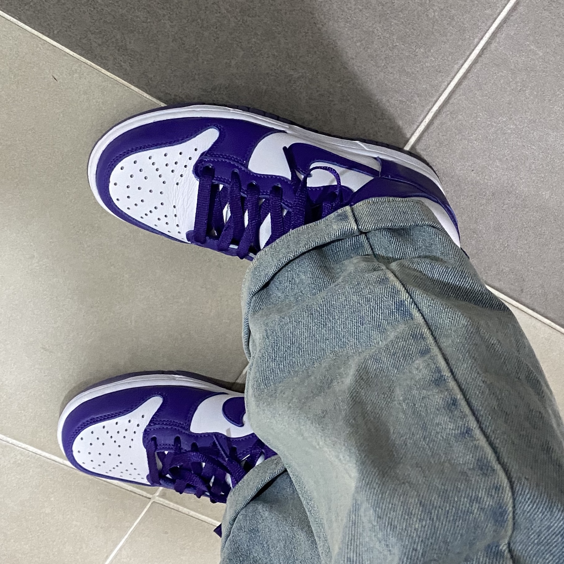 (W) Nike Dunk High SP Varsity Purple 착용 스타일