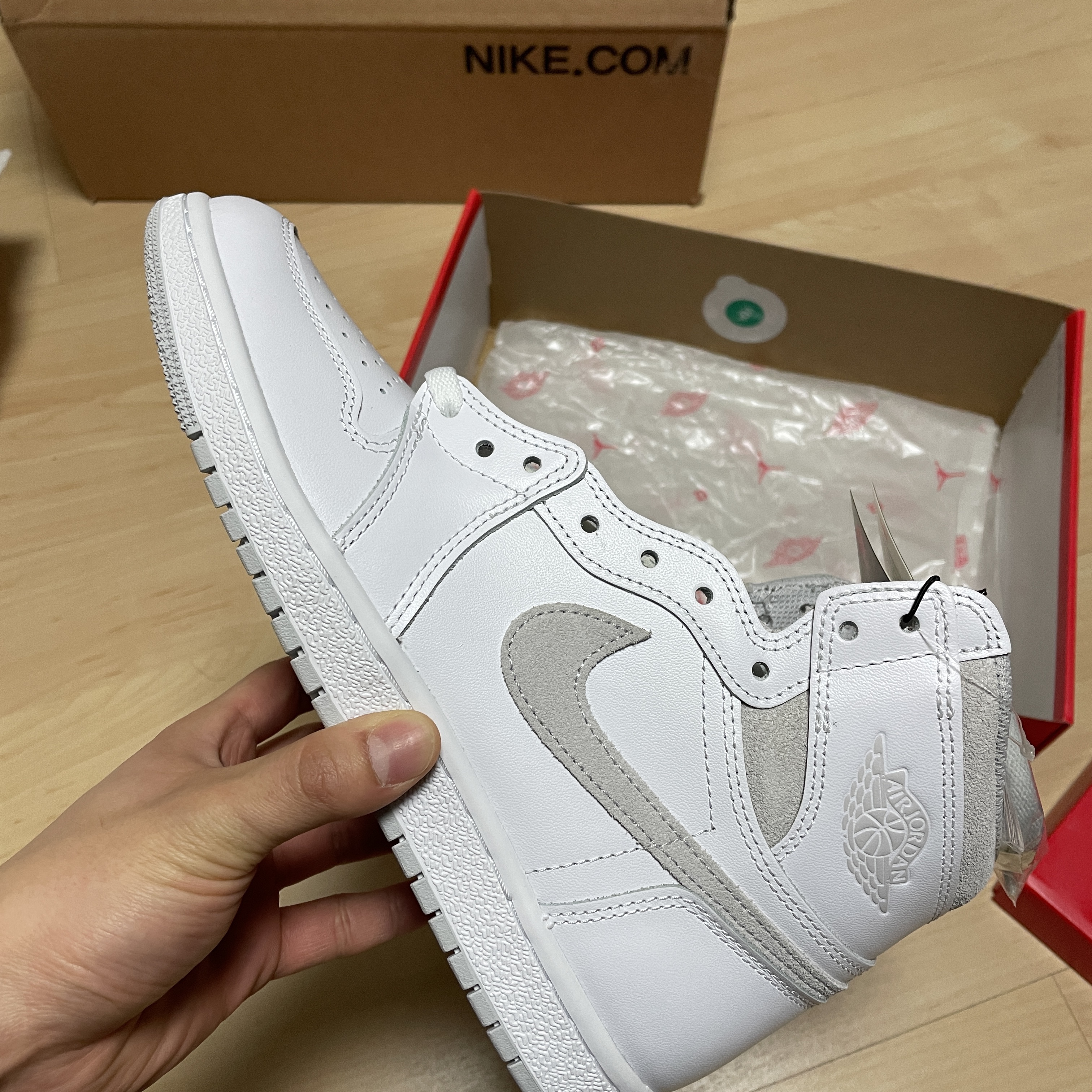 Jordan 1 High 85 Neutral Grey 착용 스타일 - 2