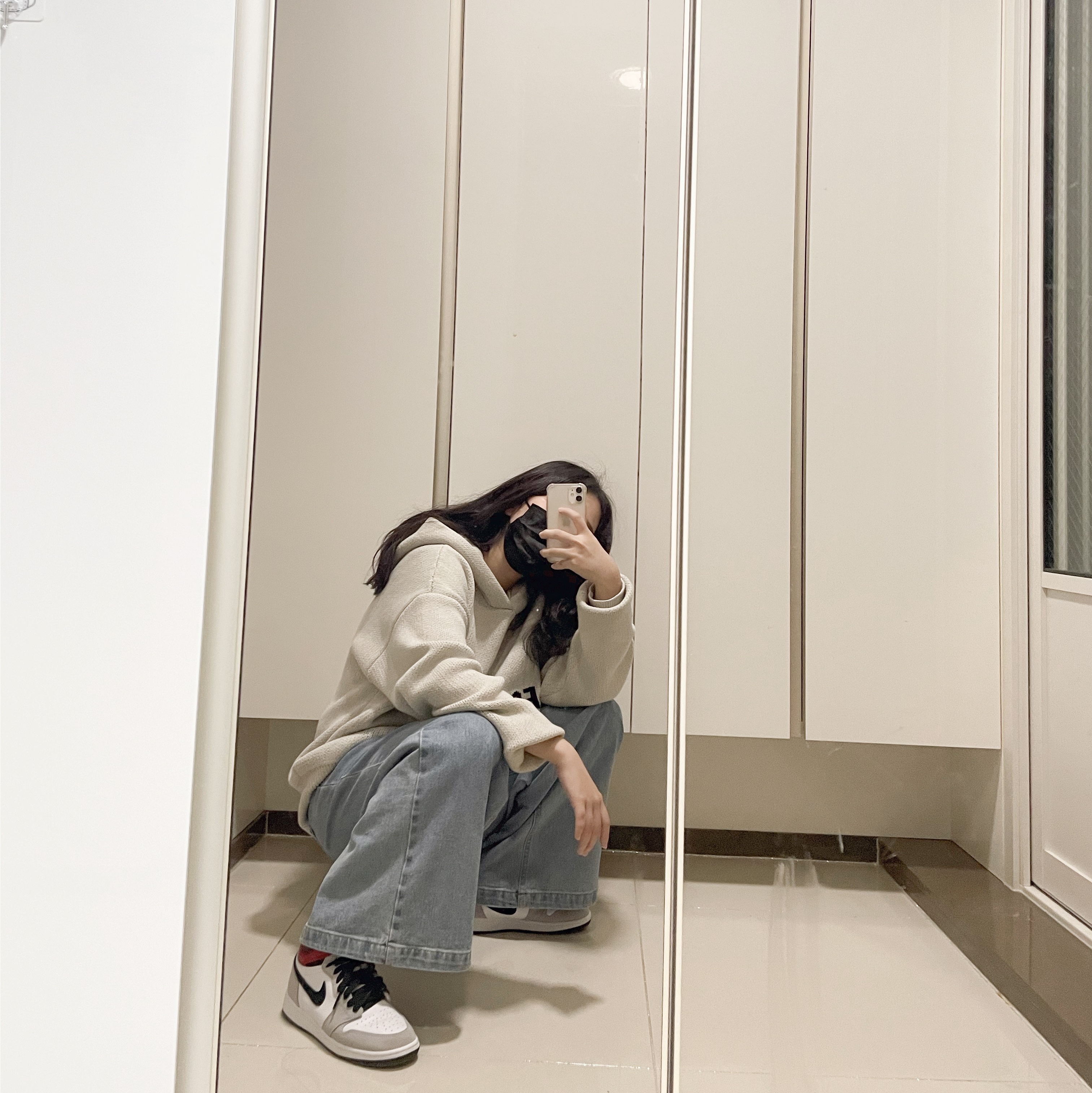 (GS) Jordan 1 Retro High OG Light Smoke Grey, Jordan 1 Retro High OG Light Smoke Grey 착용 스타일
