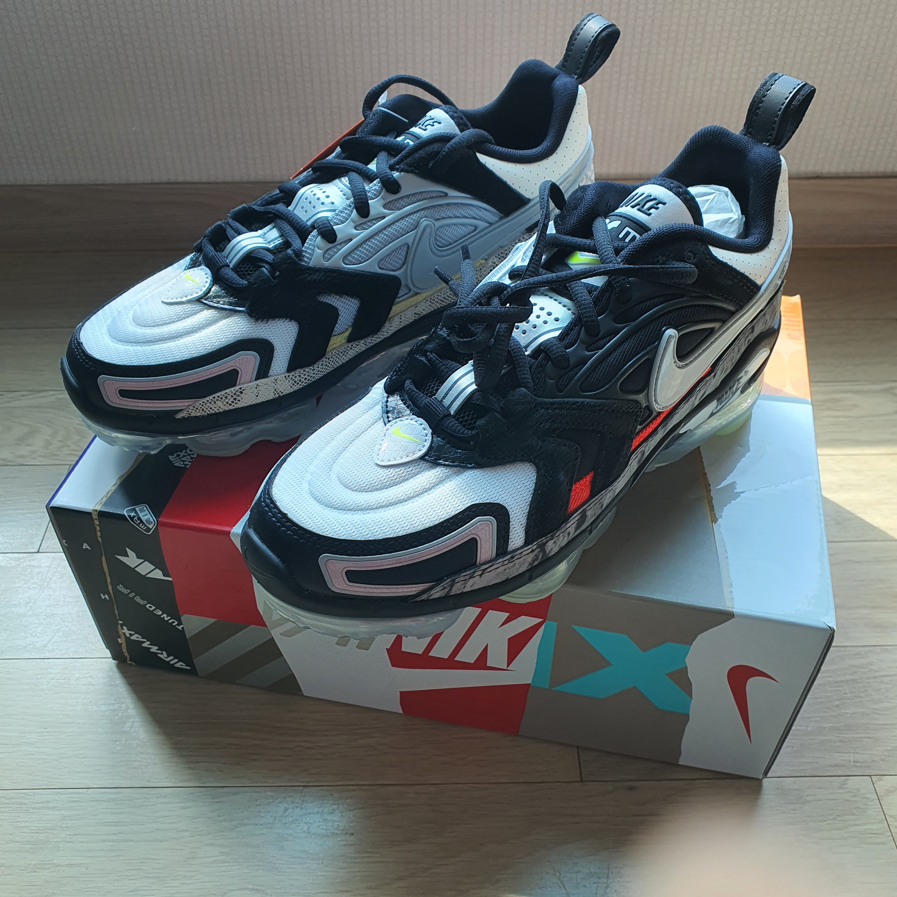 Nike Air VaporMax EVO NRG Collecter's Closet 착용 스타일