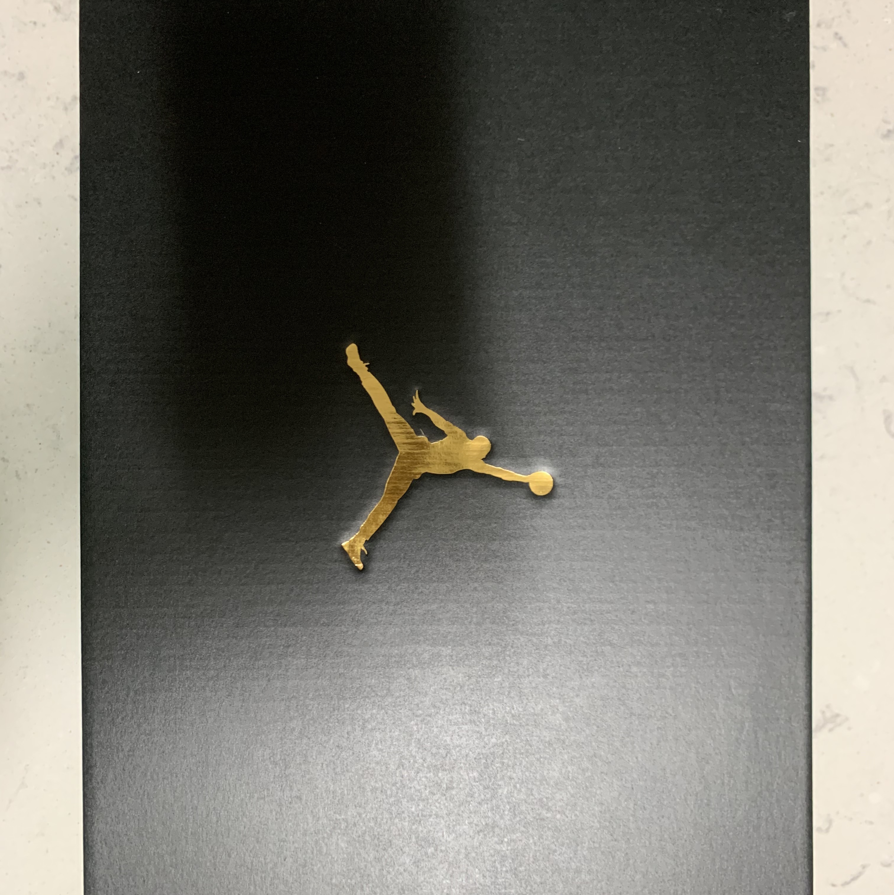 Jordan 1 Mid Black Hyper Royal 착용 스타일 - 2