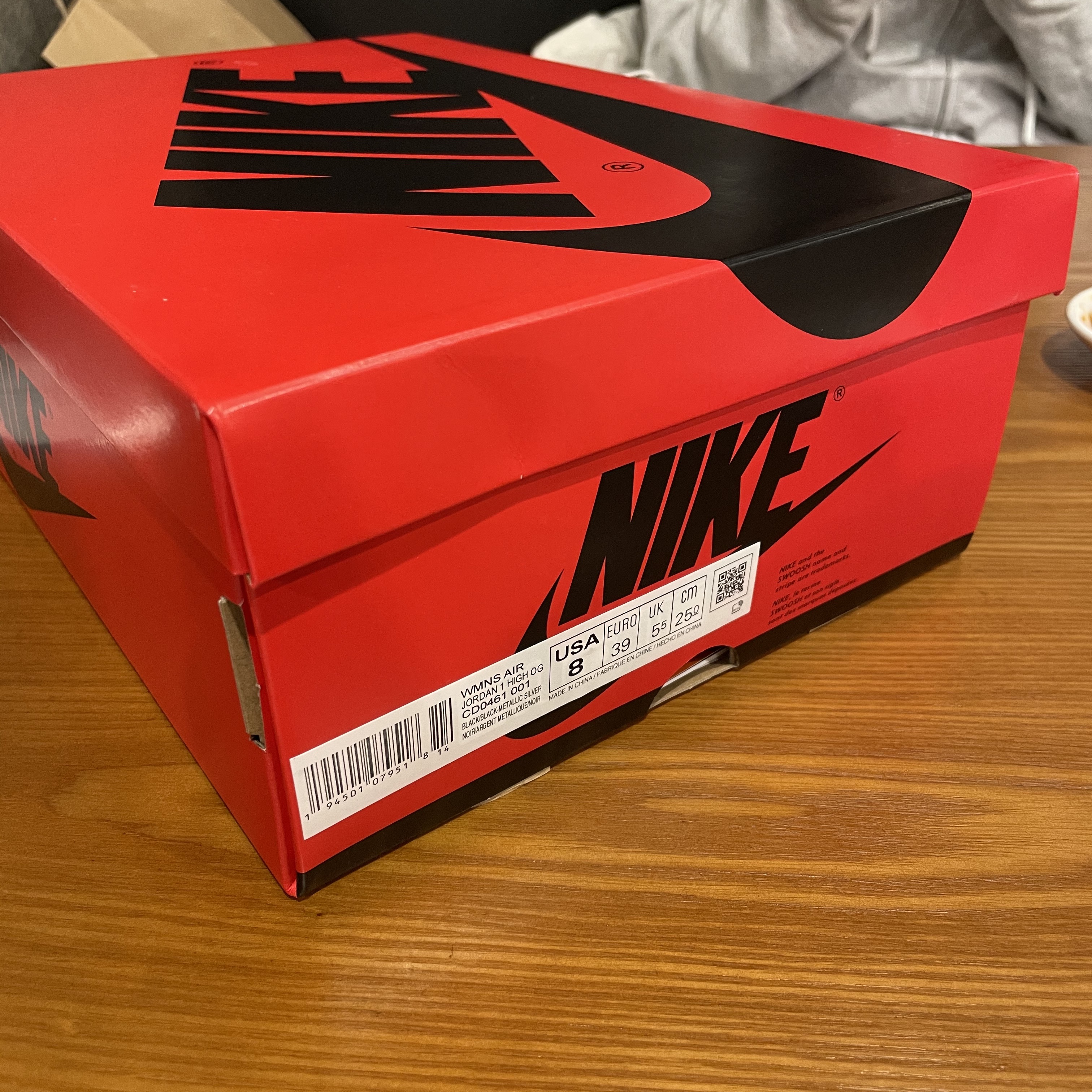(W) Jordan 1 Retro High OG Silver Toe 착용 스타일