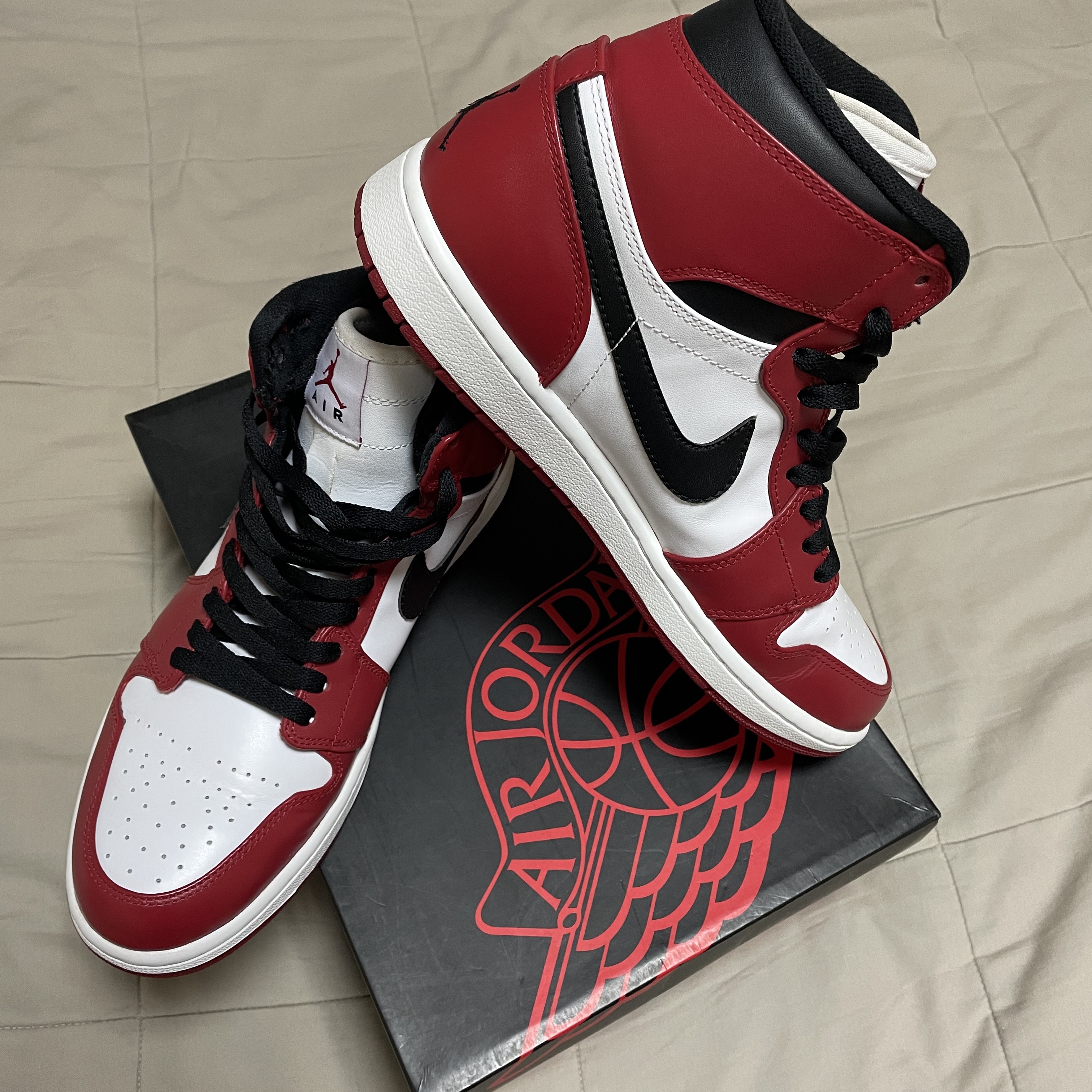 Jordan 1 Retro Chicago 2013 착용 스타일 - 1