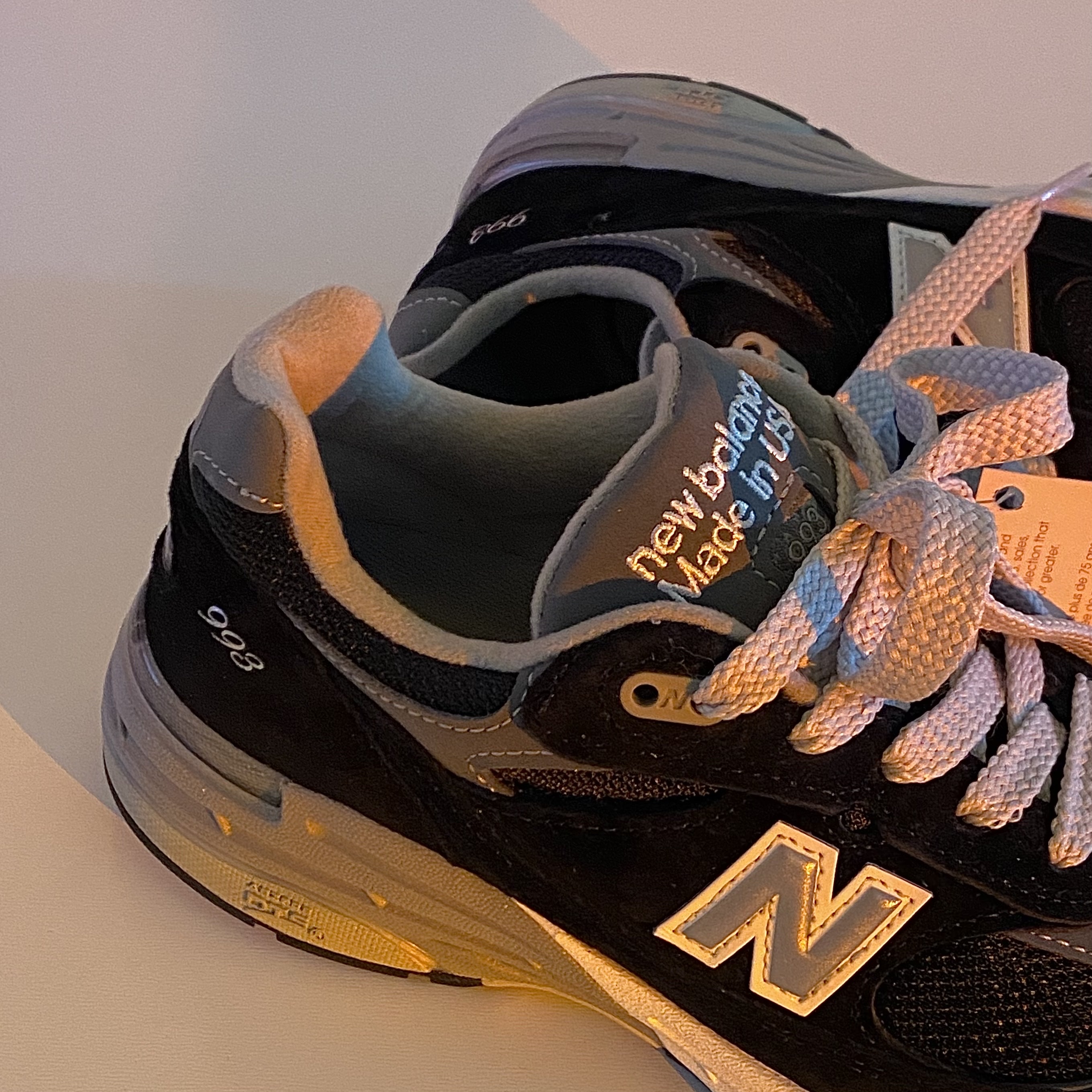 (W) New Balance 993 Made in USA Black - B Standard, New Balance 993 Made in USA Black - D Standard 착용 스타일 - 2
