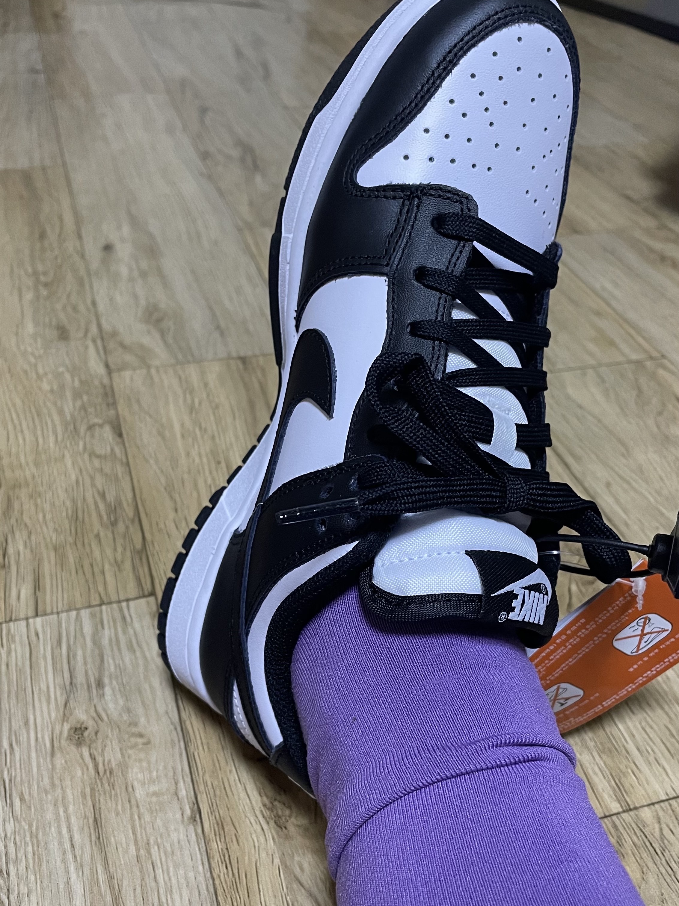 Nike Dunk Low Retro Black, (W) Nike Dunk Low Black 착용 스타일 - 3