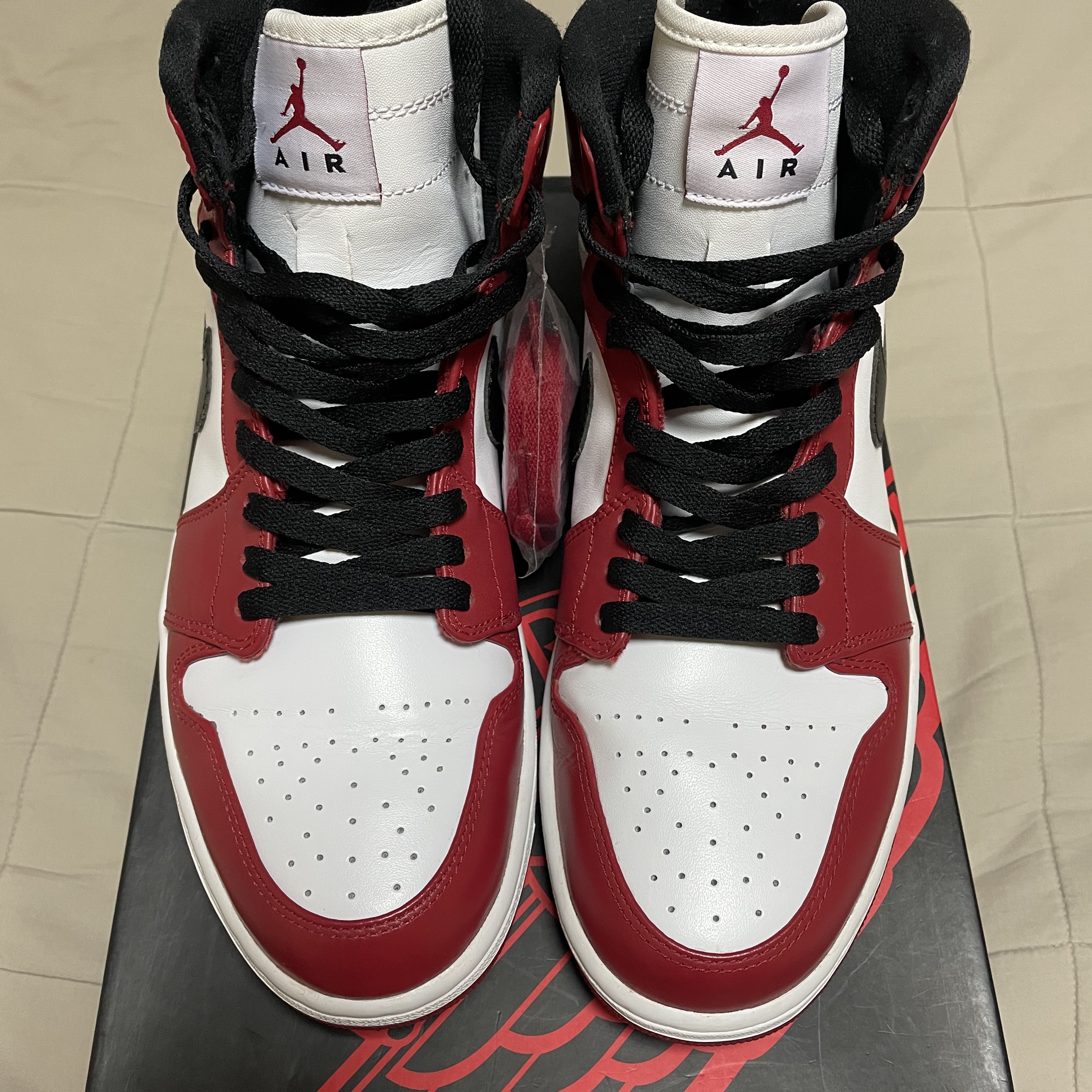 Jordan 1 Retro Chicago 2013 착용 스타일 - 3
