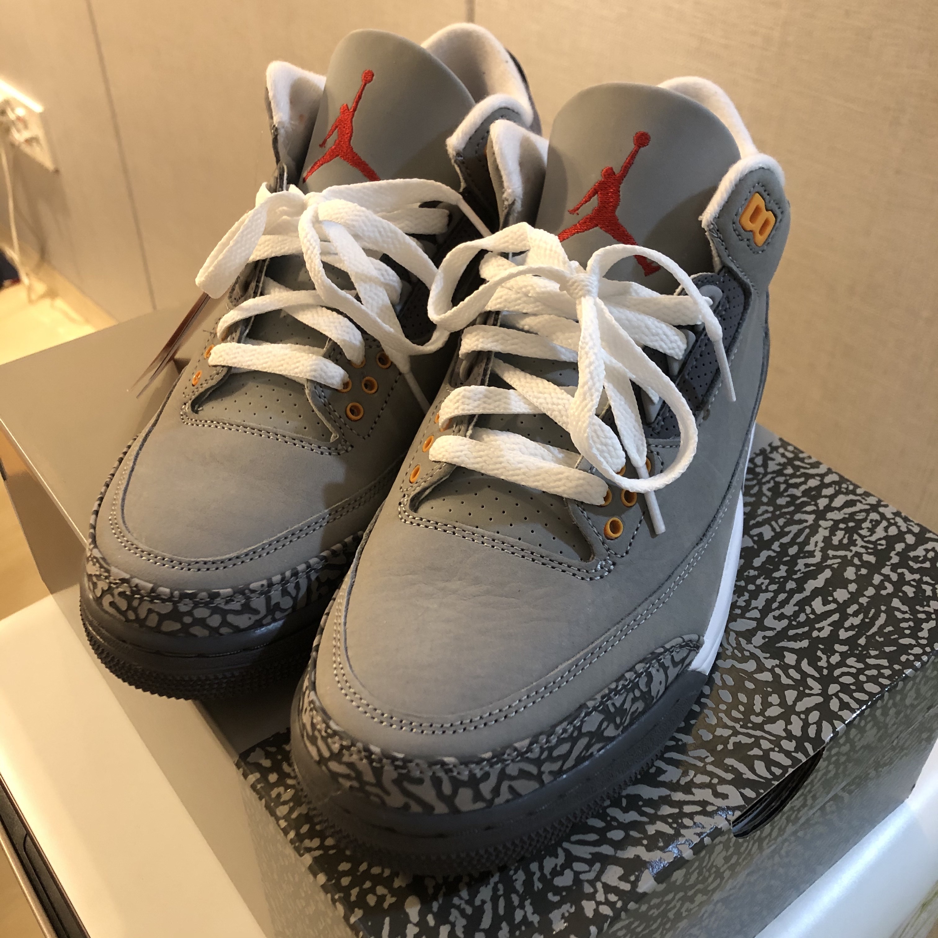 Jordan 3 Retro Cool Grey 착용 스타일 - 3