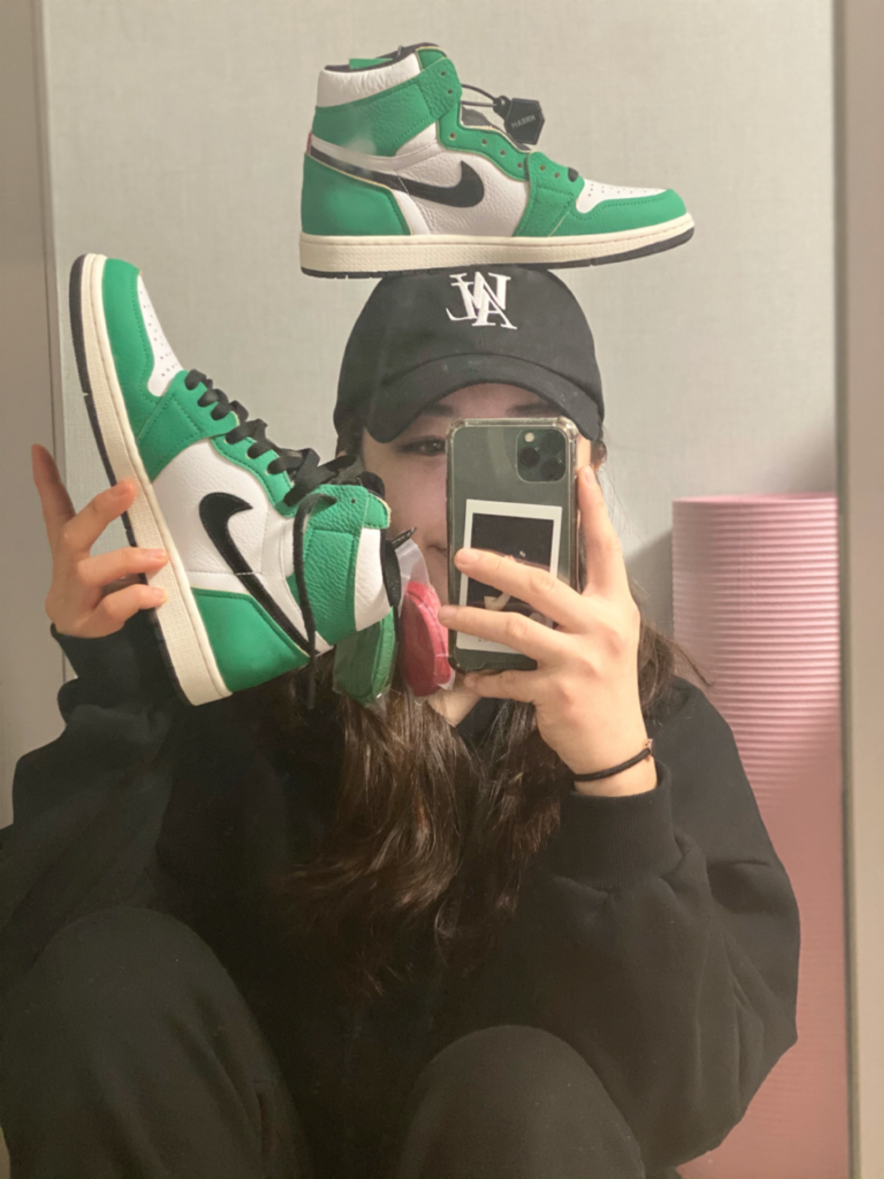 (W) Jordan 1 Retro High OG Lucky Green 착용 스타일