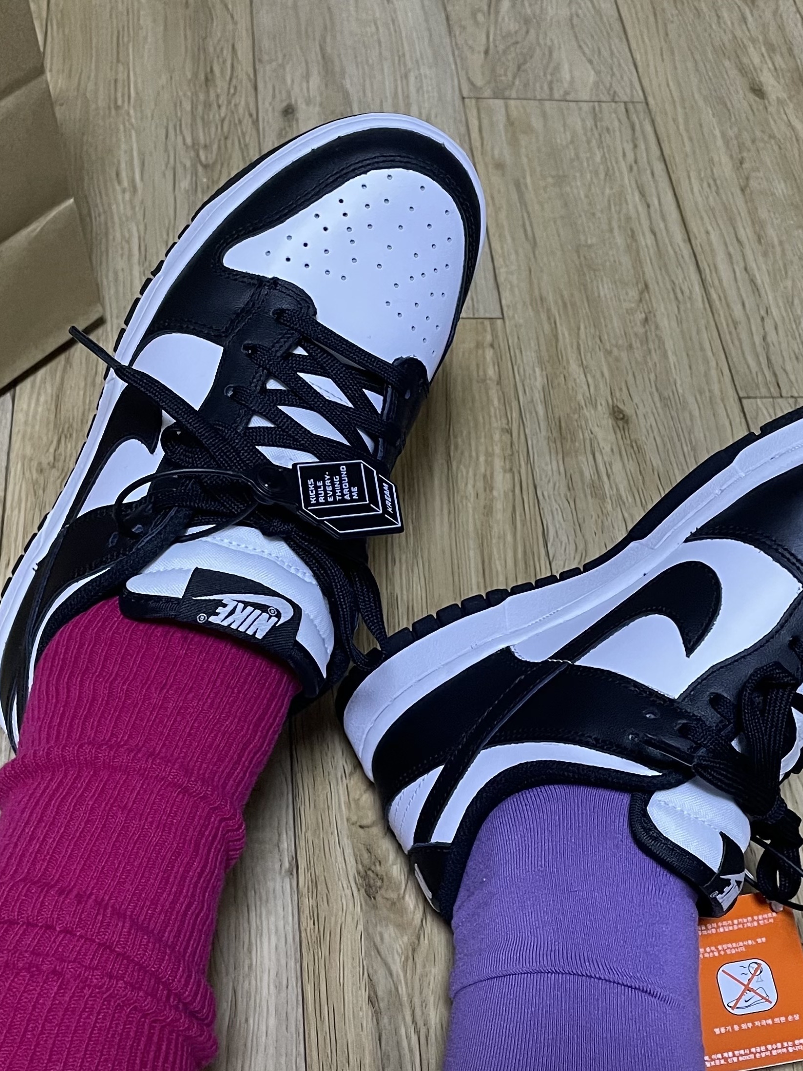 Nike Dunk Low Retro Black, (W) Nike Dunk Low Black 착용 스타일 - 2