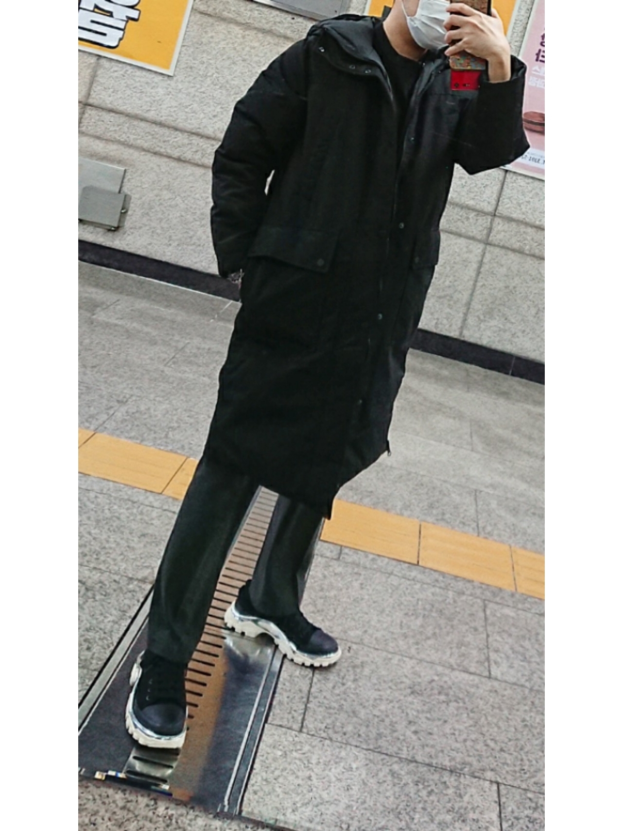 Adidas x Raf Simons Detroit Runner Black White 착용 스타일