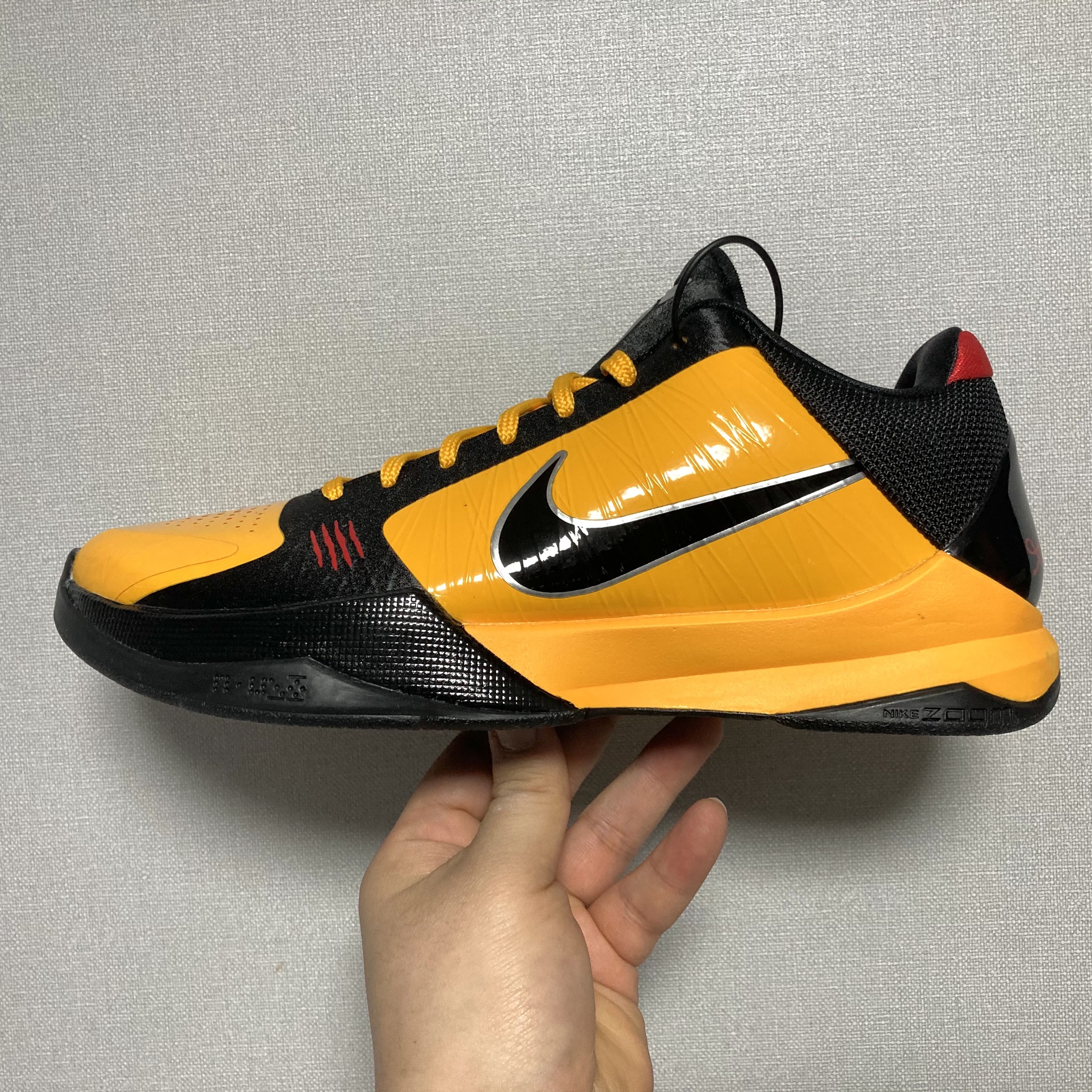 Nike Kobe 5 Protro Bruce Lee 착용 스타일