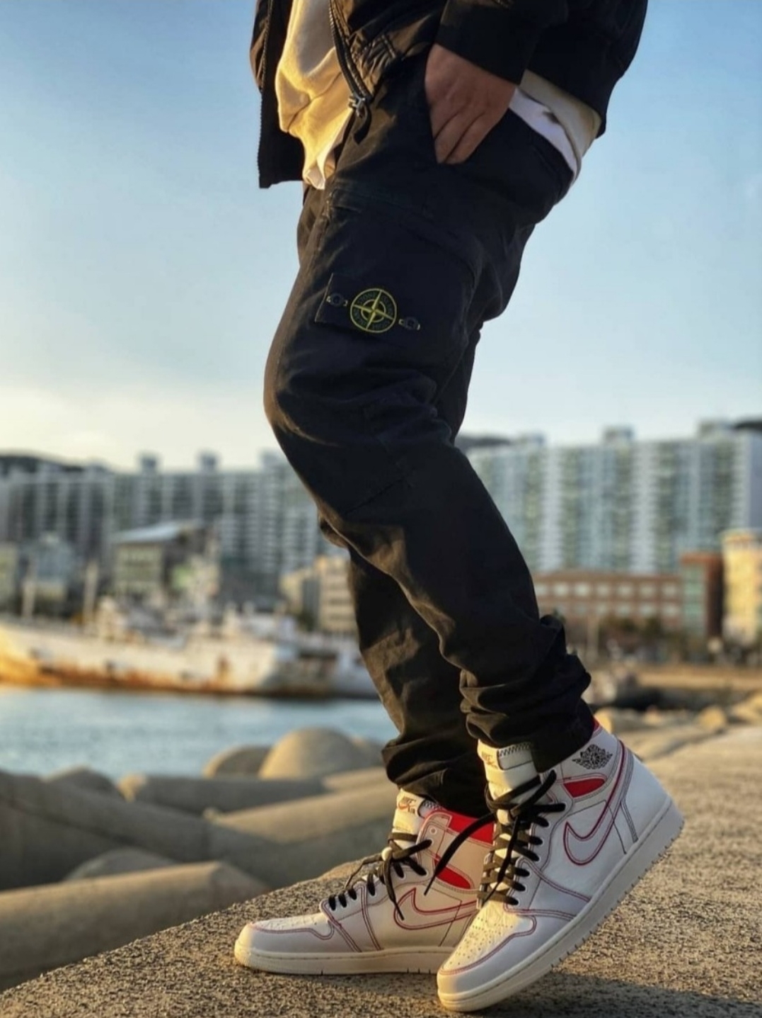 Jordan 1 Retro High Phantom Gym Red 착용 스타일 - 2