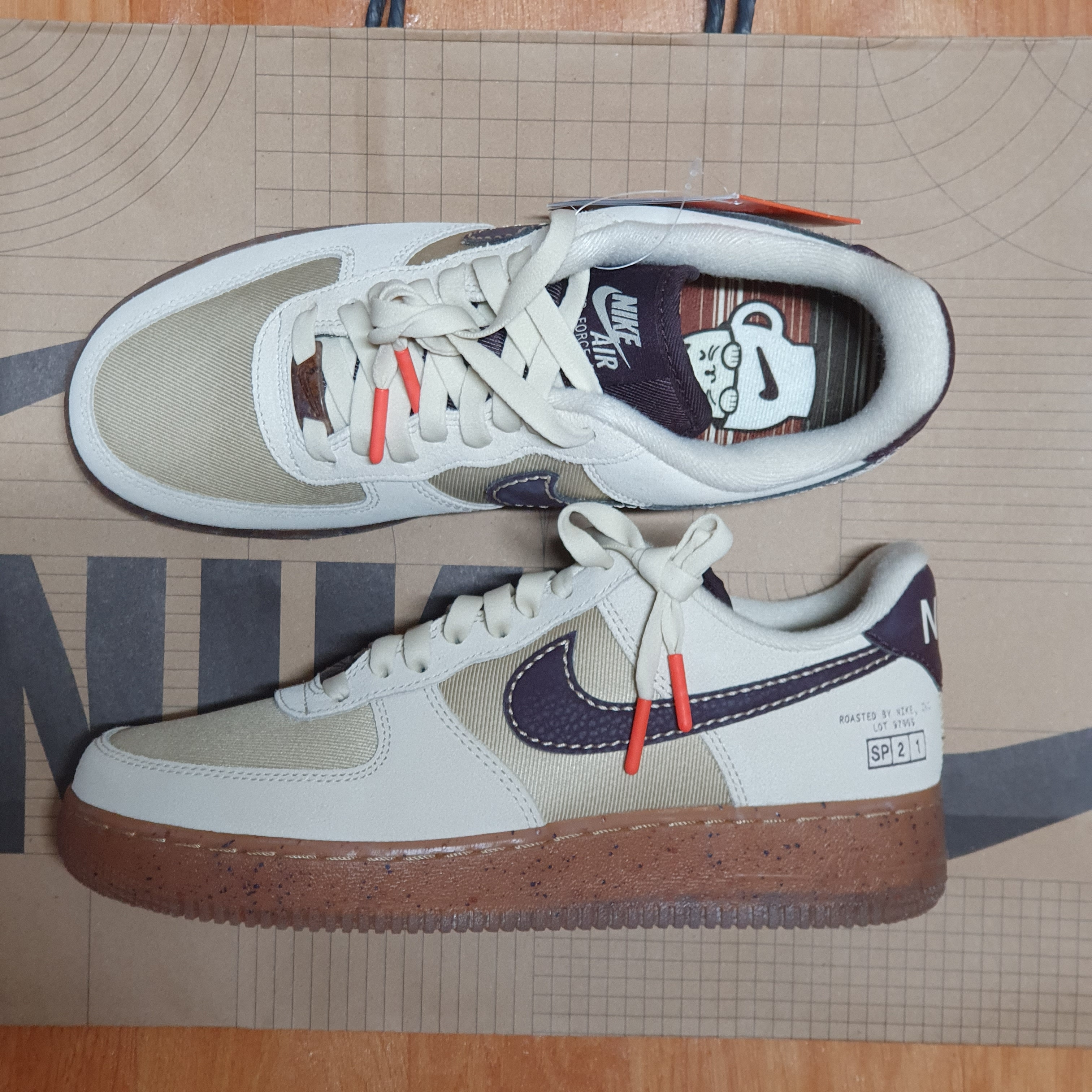 Nike Air Force 1 '07 LV8 Coffee 착용 스타일 - 2