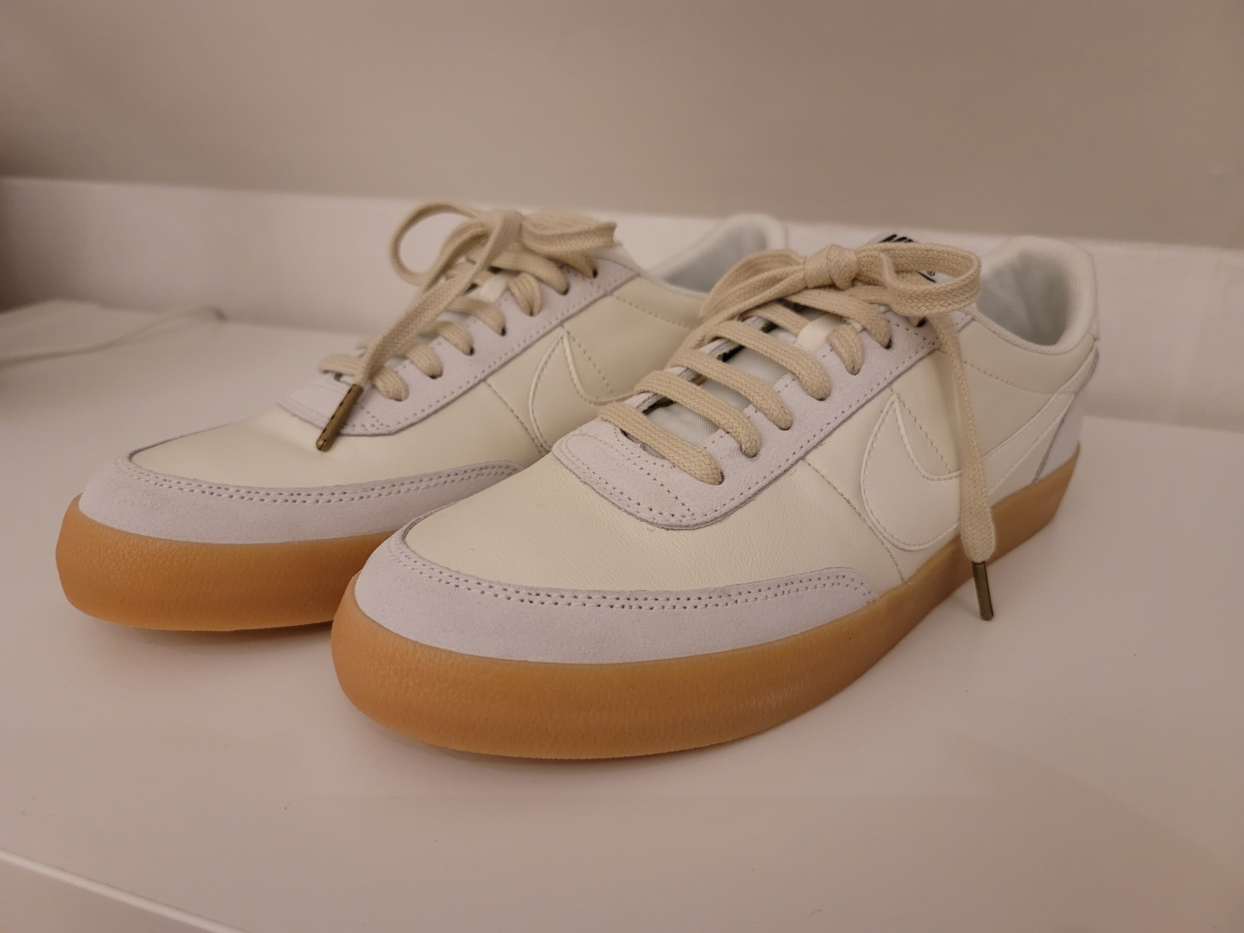 Nike Killshot 2 Leather Sail Gum 착용 스타일
