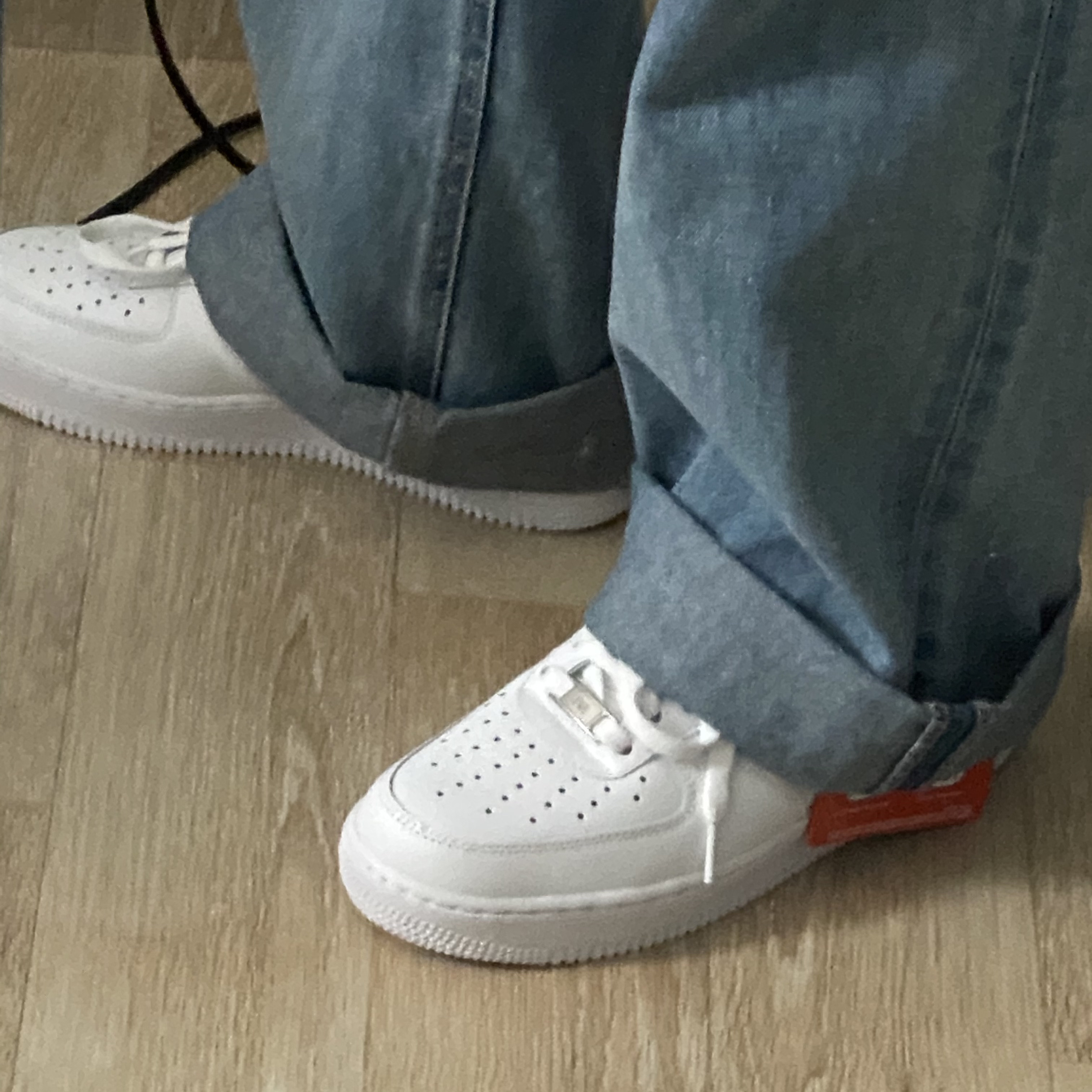 Nike Air Force 1 '07 Low White 착용 스타일 - 1