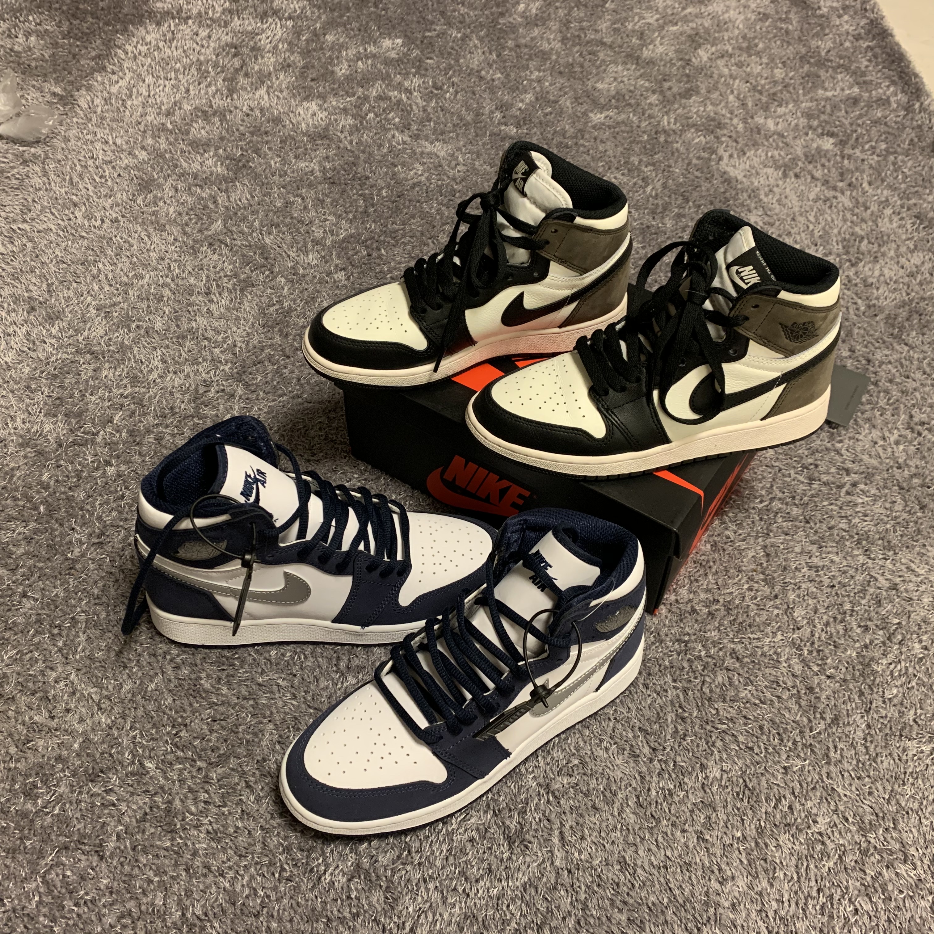 (GS) Jordan 1 Retro High OG Black Mocha, (GS) Jordan 1 Retro High OG CO.JP Midnight Navy 착용 스타일