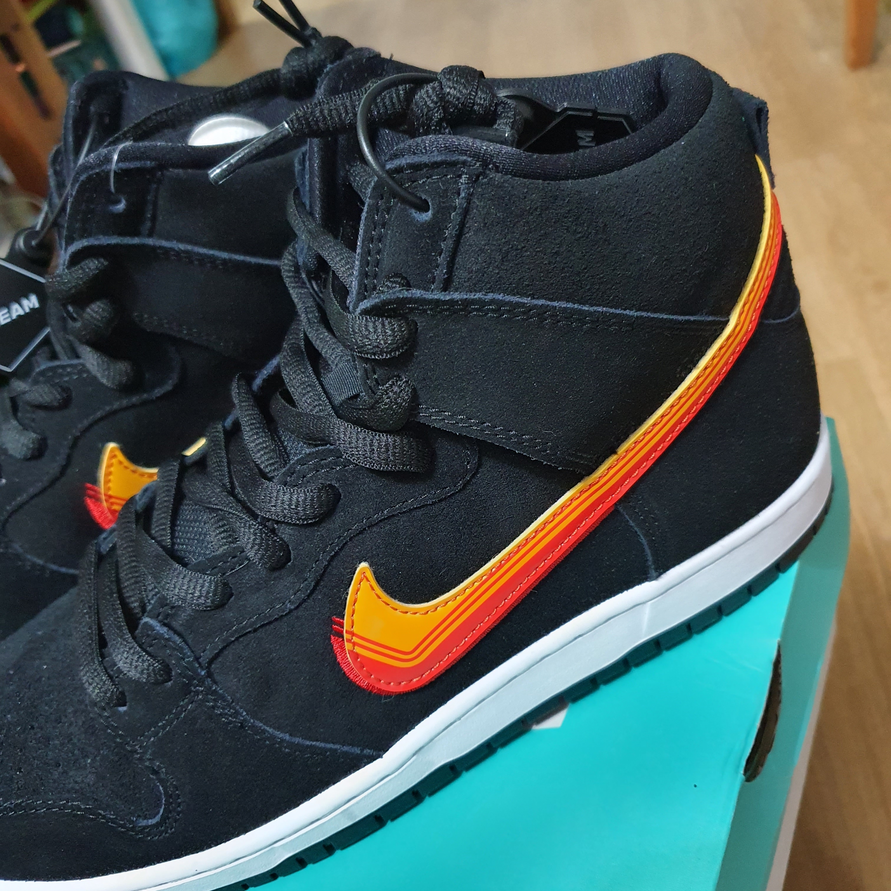 Nike SB Dunk High Truck It 착용 스타일 - 3