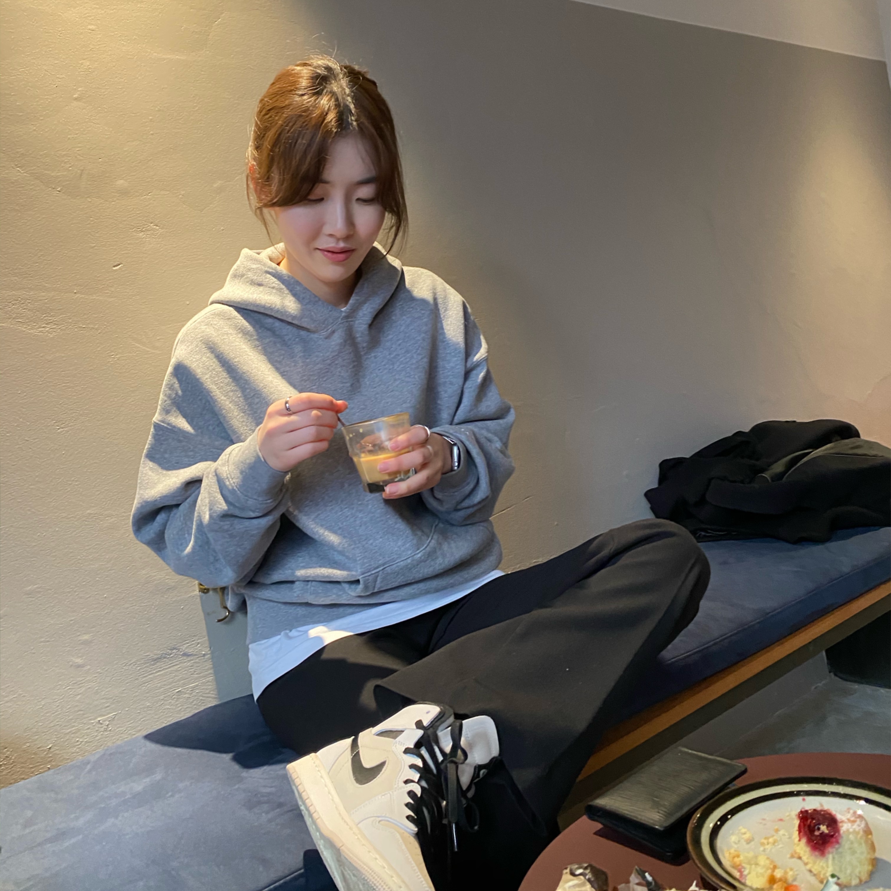 (W) Jordan 1 Zoom Air CMFT Summit Sail 착용 스타일