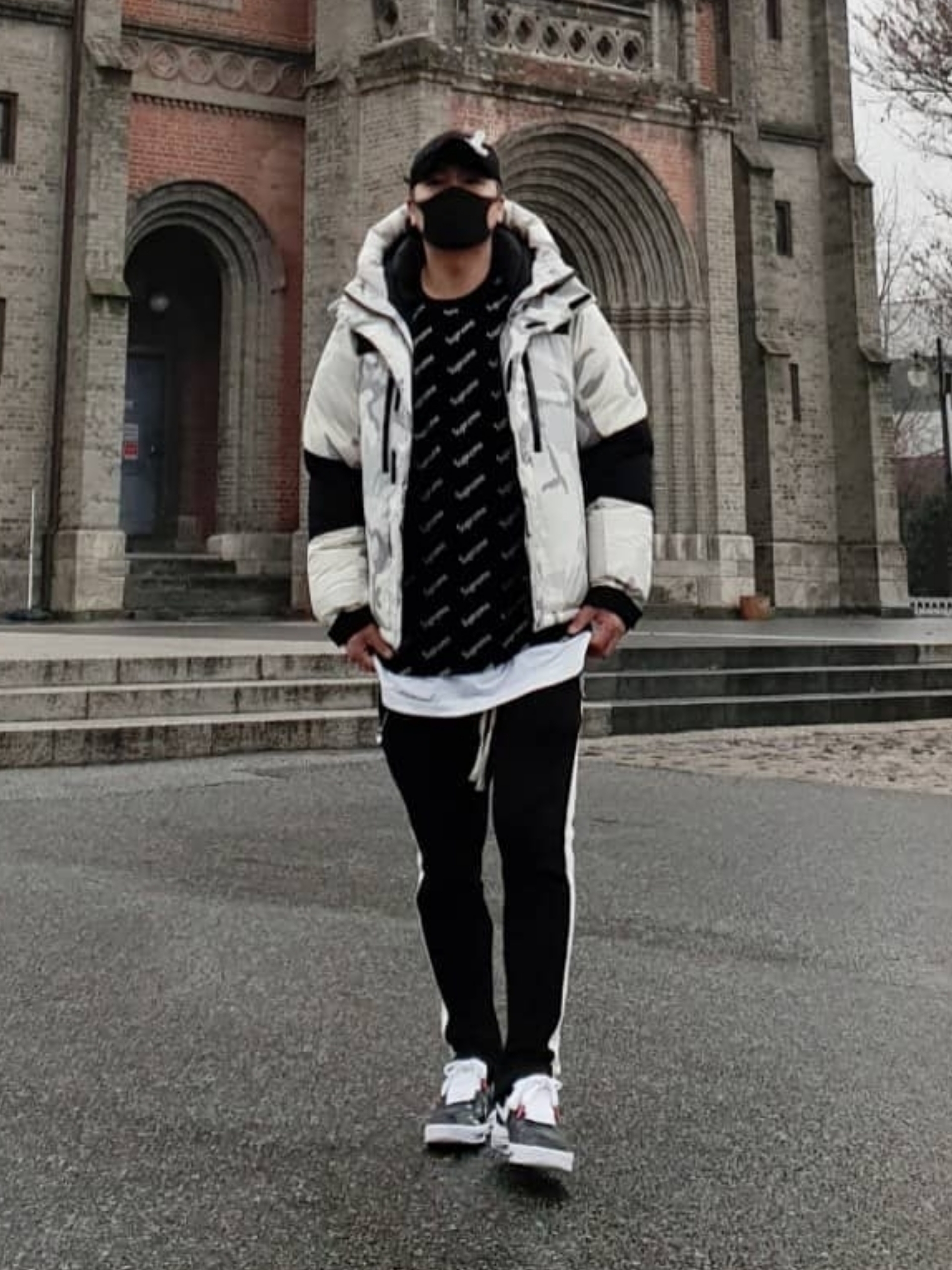 Nike x Peaceminusone Air Force 1 Low Para-Noise 착용 스타일