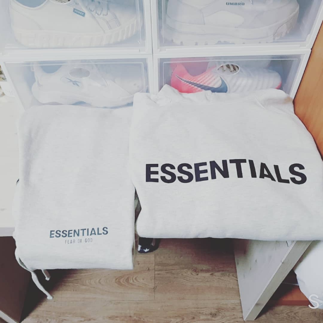 Essentials 3D Silicon Applique Pullover Hoodie Oatmeal/Oatmeal Heather/Light Heather Oatmeal 2020, Essentials Sweatpants Oatmeal/Oatmeal Heather/Light Heather Oatmeal 2020 착용 스타일 - 2