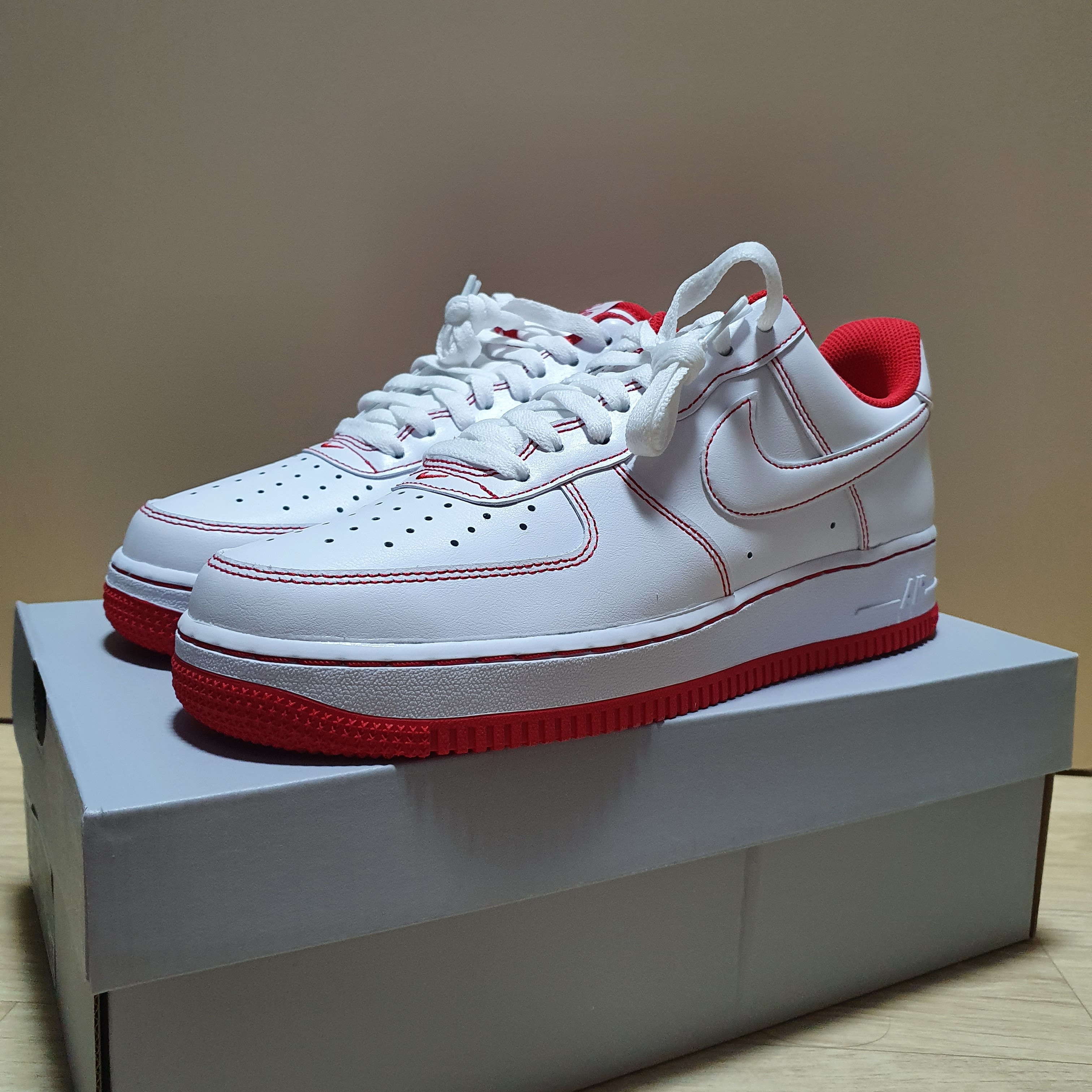 Nike Air Force 1 '07 Stitch Radiant Red 착용 스타일 - 3
