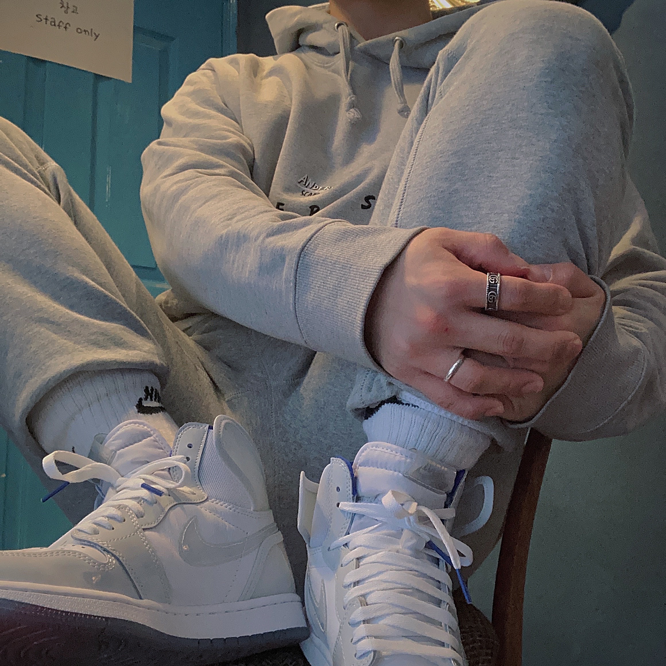 Jordan 1 Retro High Zoom White Racer Blue 착용 스타일