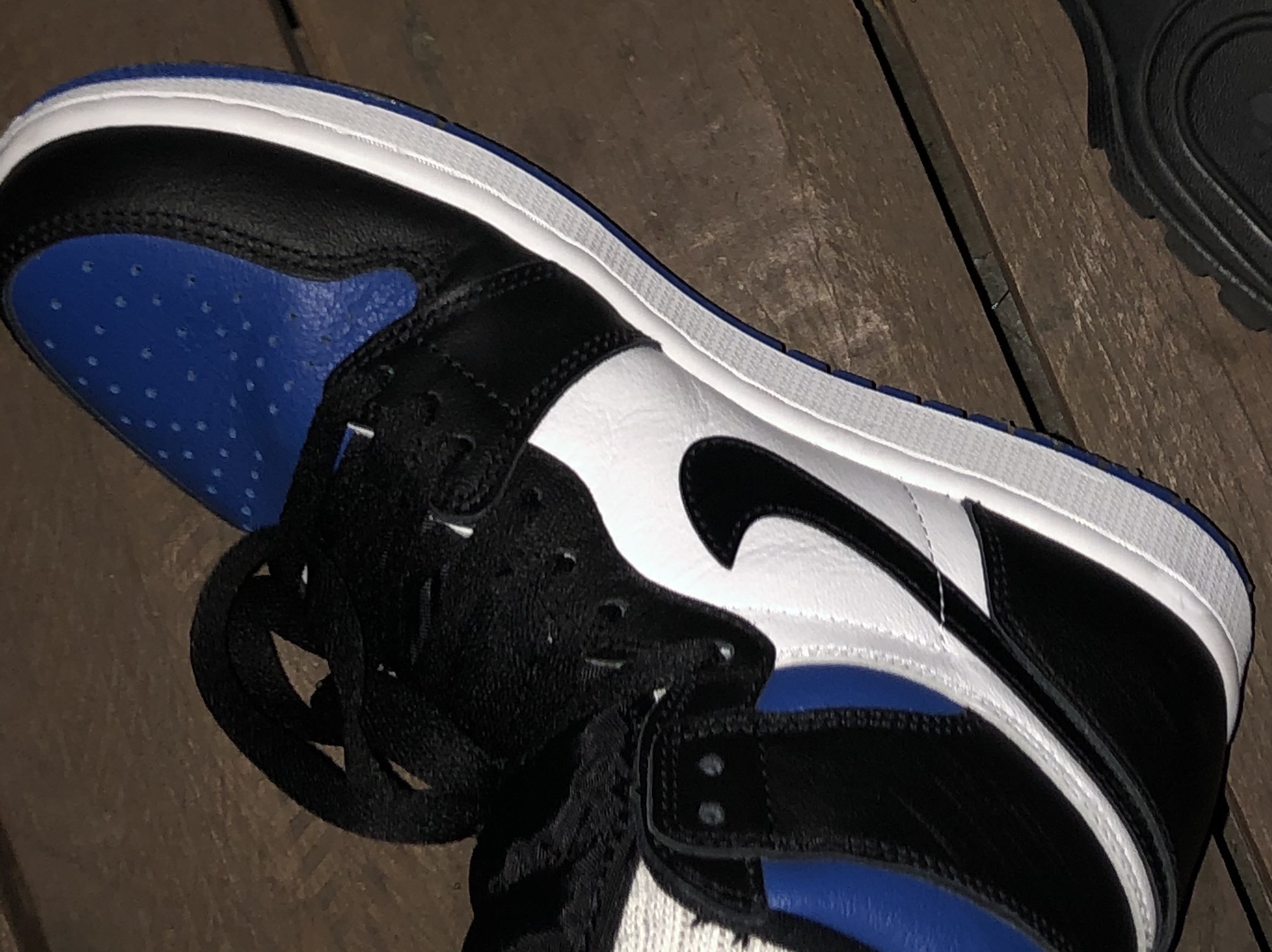 Jordan 1 Retro High OG Royal Toe 착용 스타일 - 1