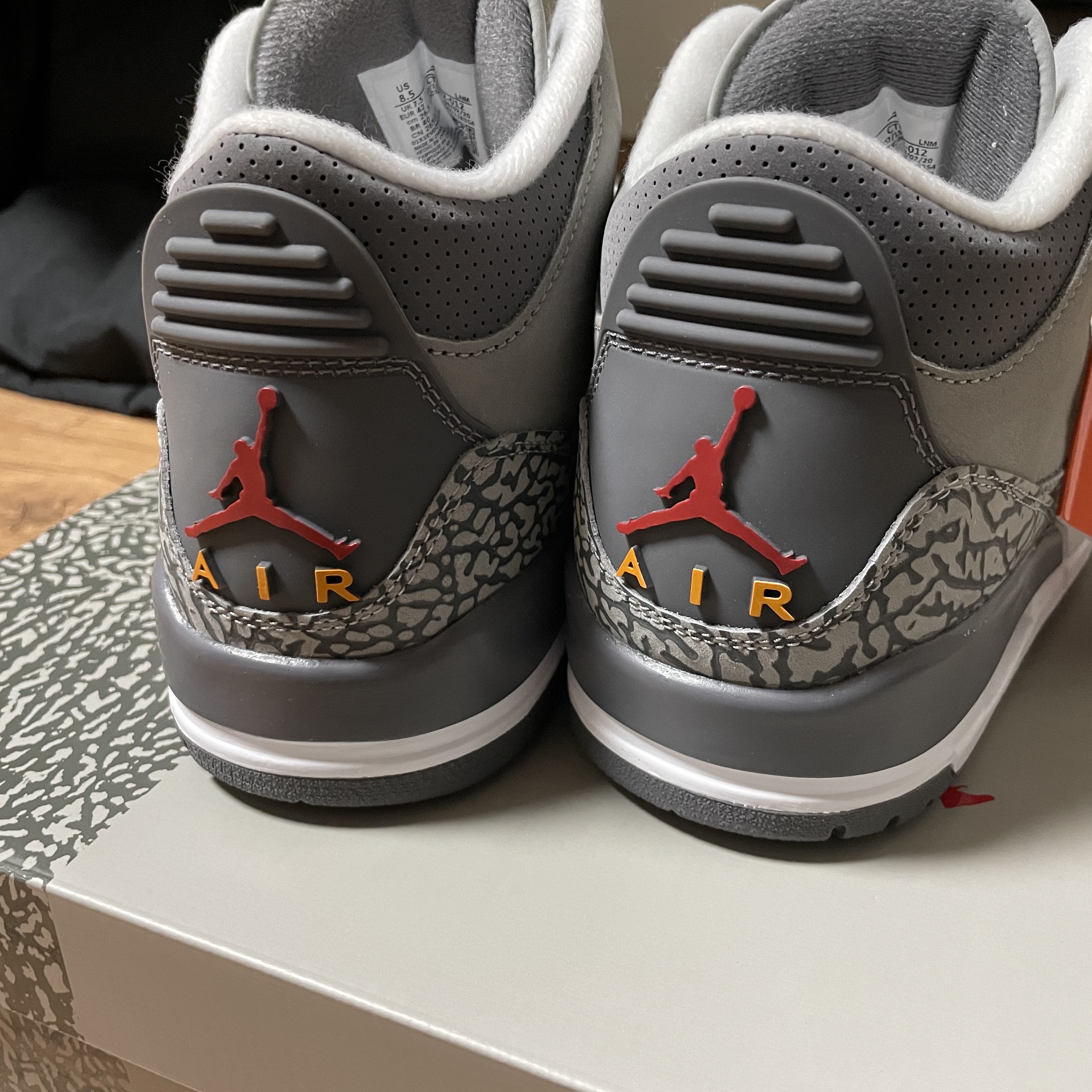 Jordan 3 Retro Cool Grey 착용 스타일 - 3