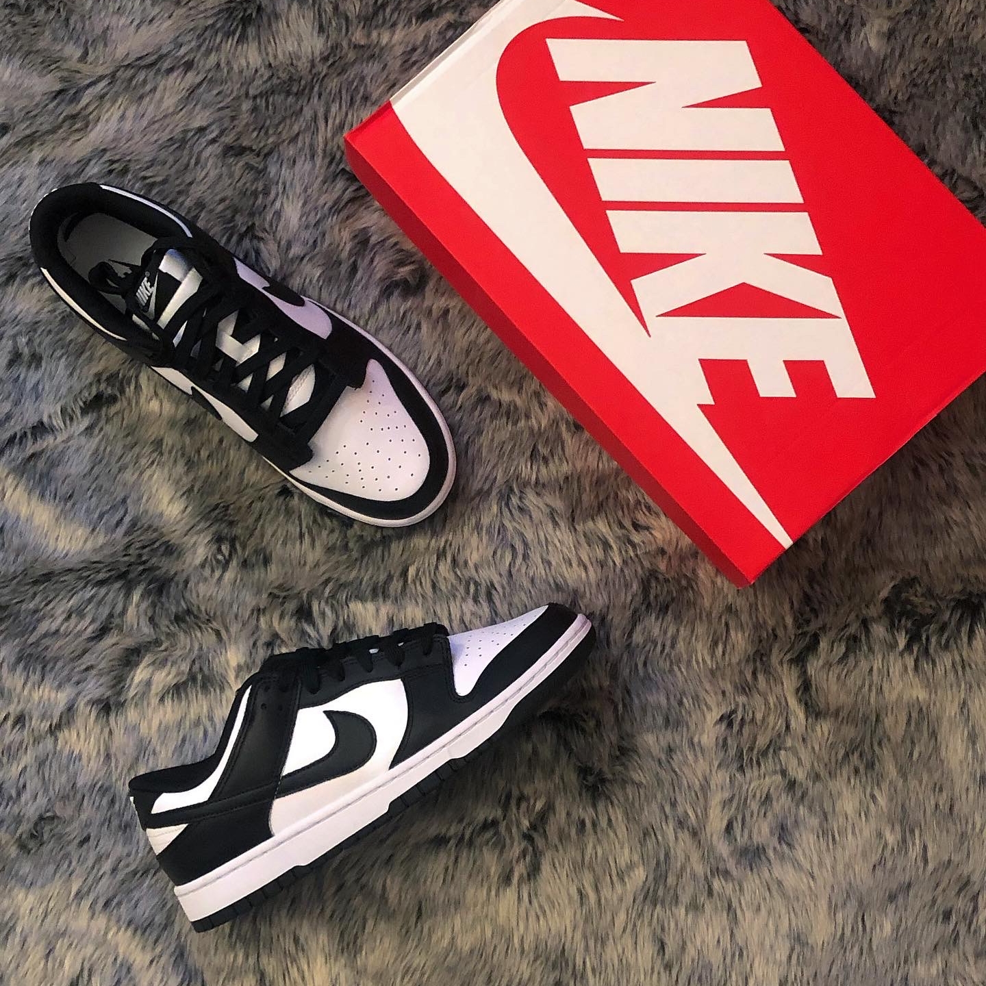 Nike Dunk Low Retro Black 착용 스타일 - 1