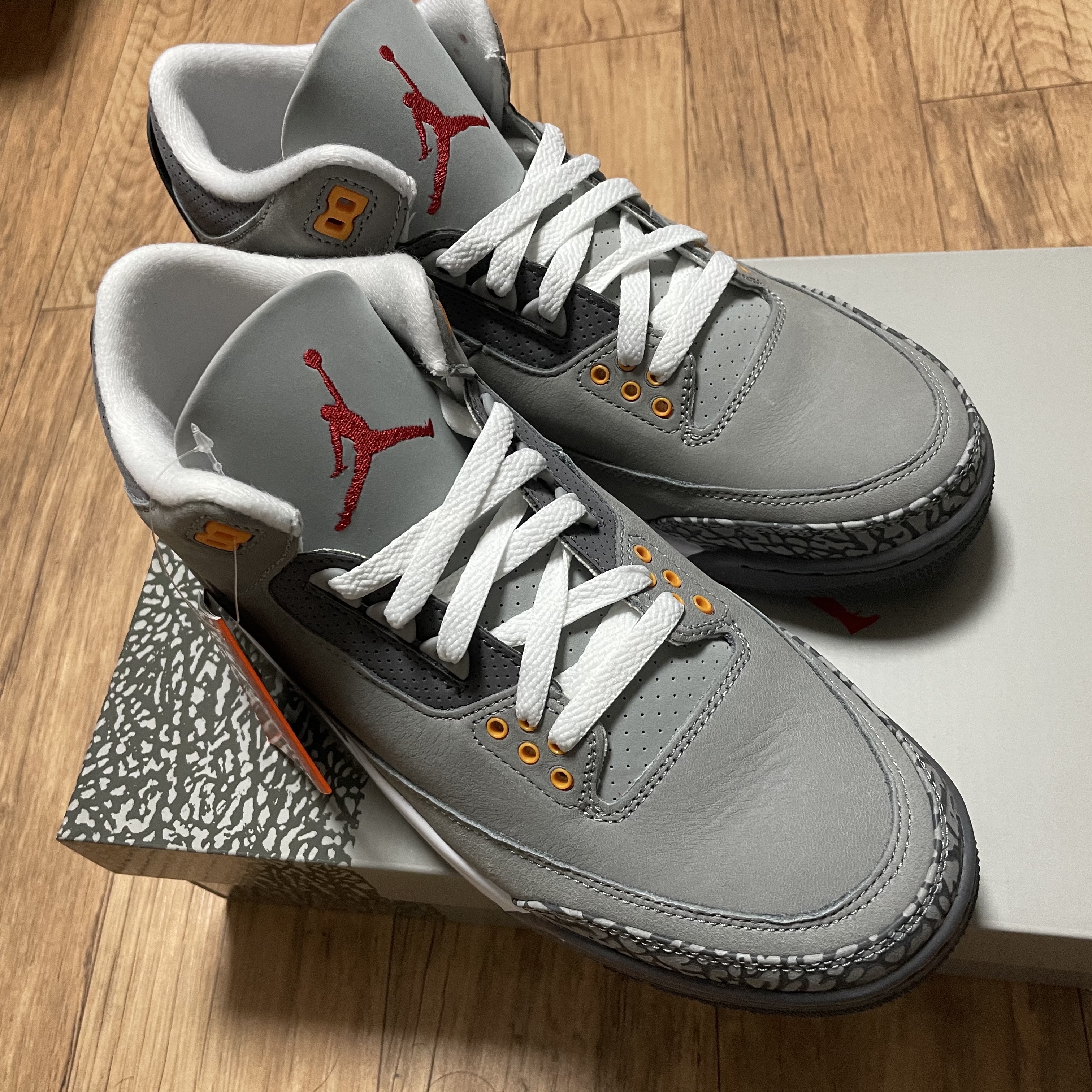 Jordan 3 Retro Cool Grey 착용 스타일 - 2