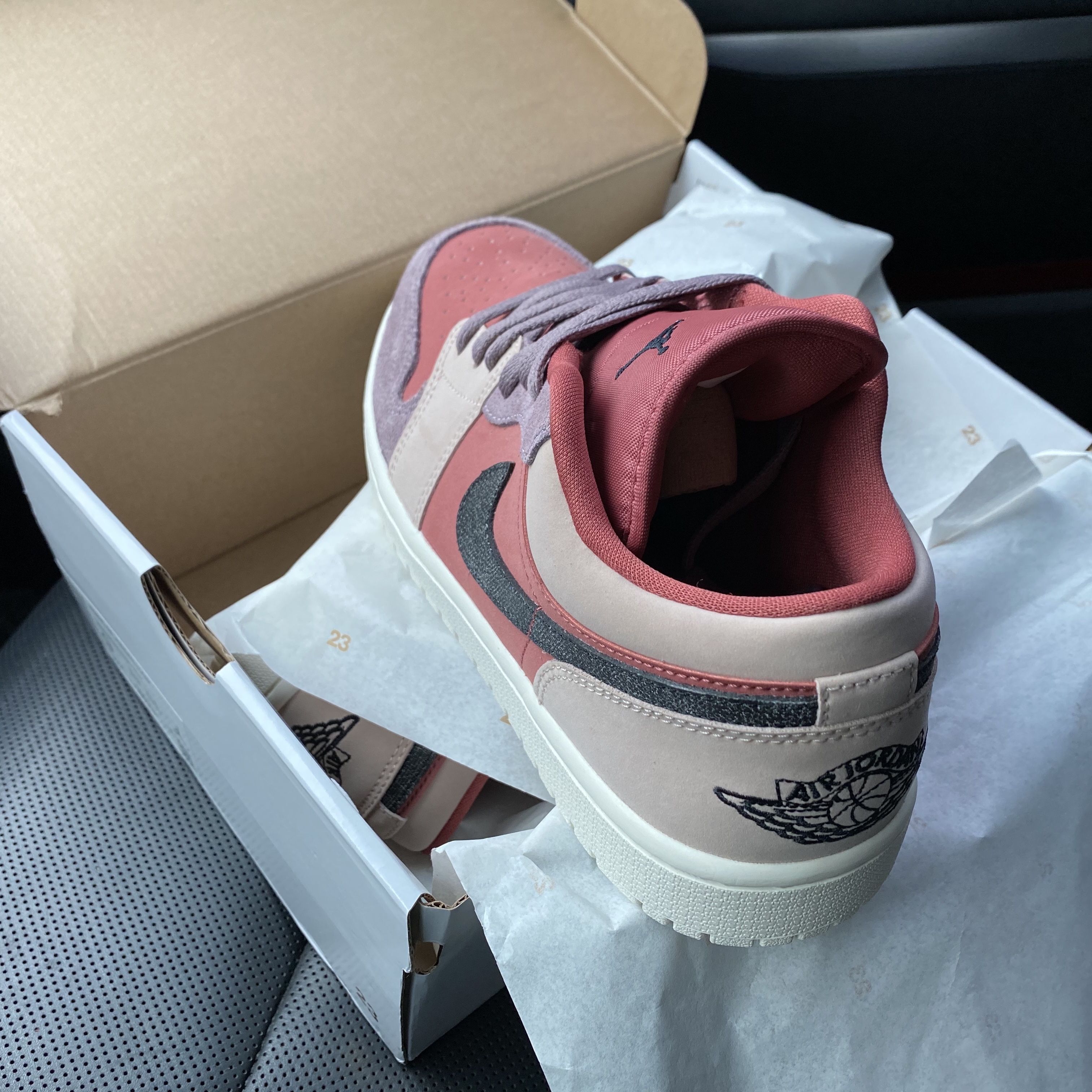 (W) Jordan 1 Low Canyon Rust 착용 스타일 - 1