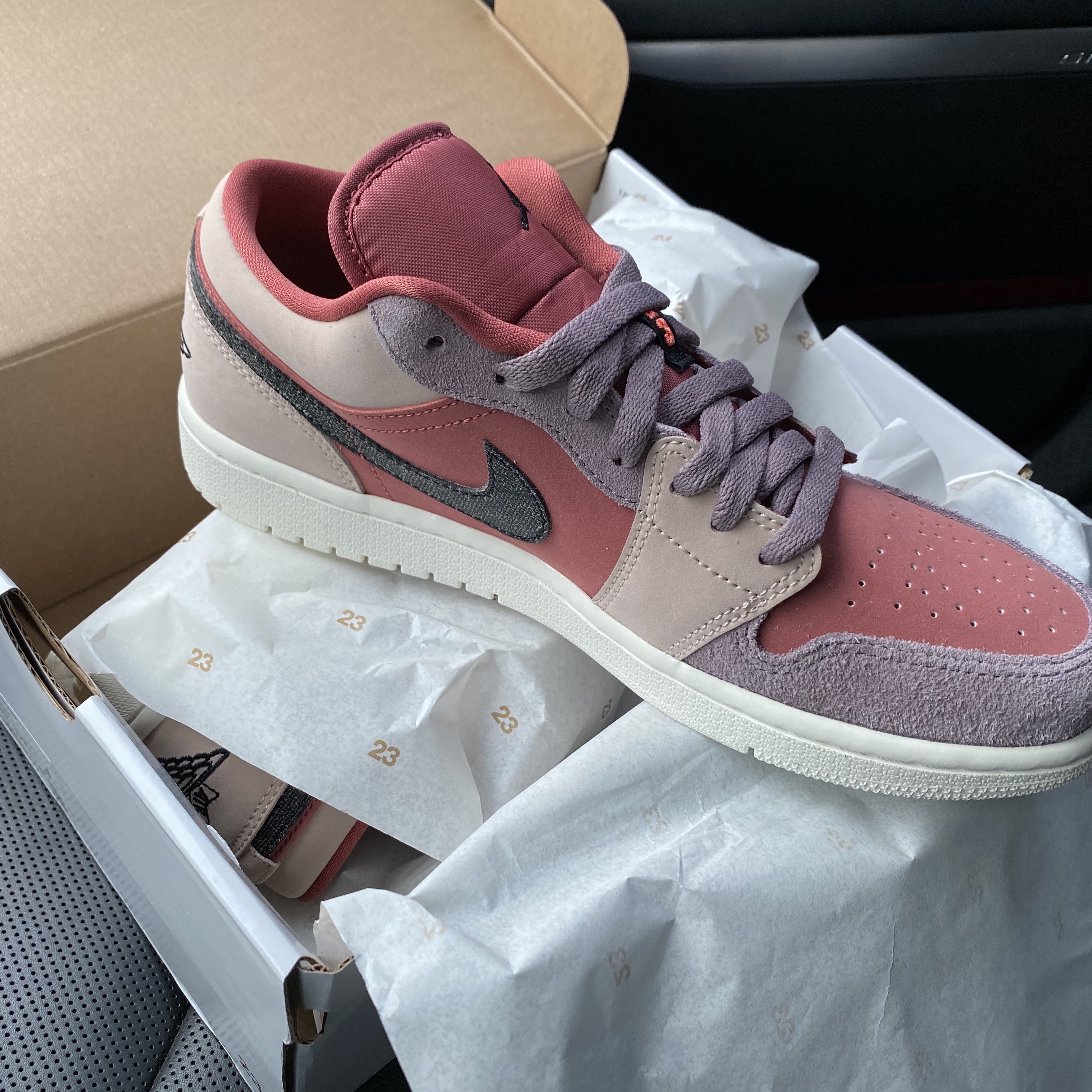 (W) Jordan 1 Low Canyon Rust 착용 스타일 - 2