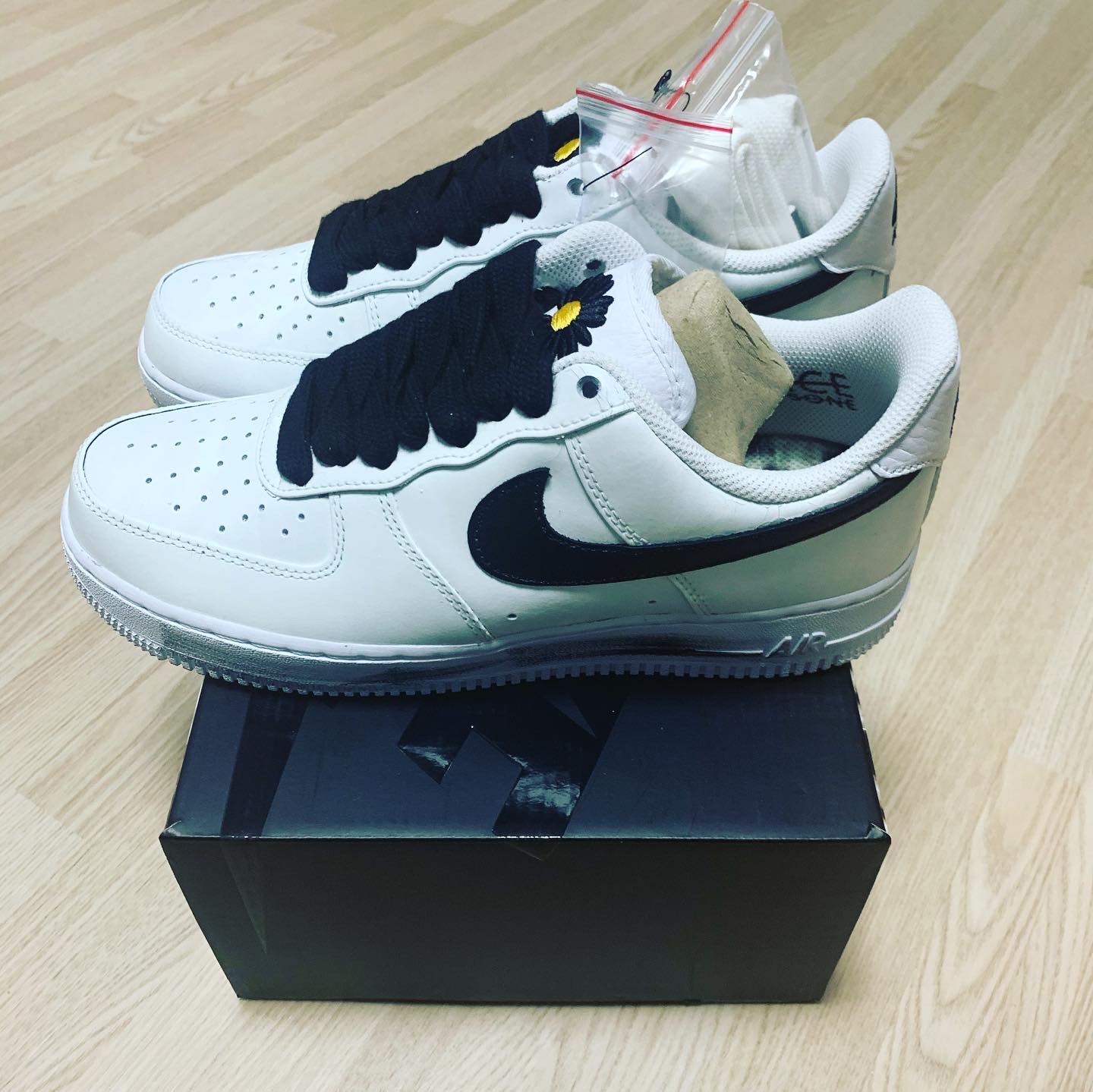Nike x Peaceminusone Air Force 1 Low Para-Noise 2.0 착용 스타일 - 2