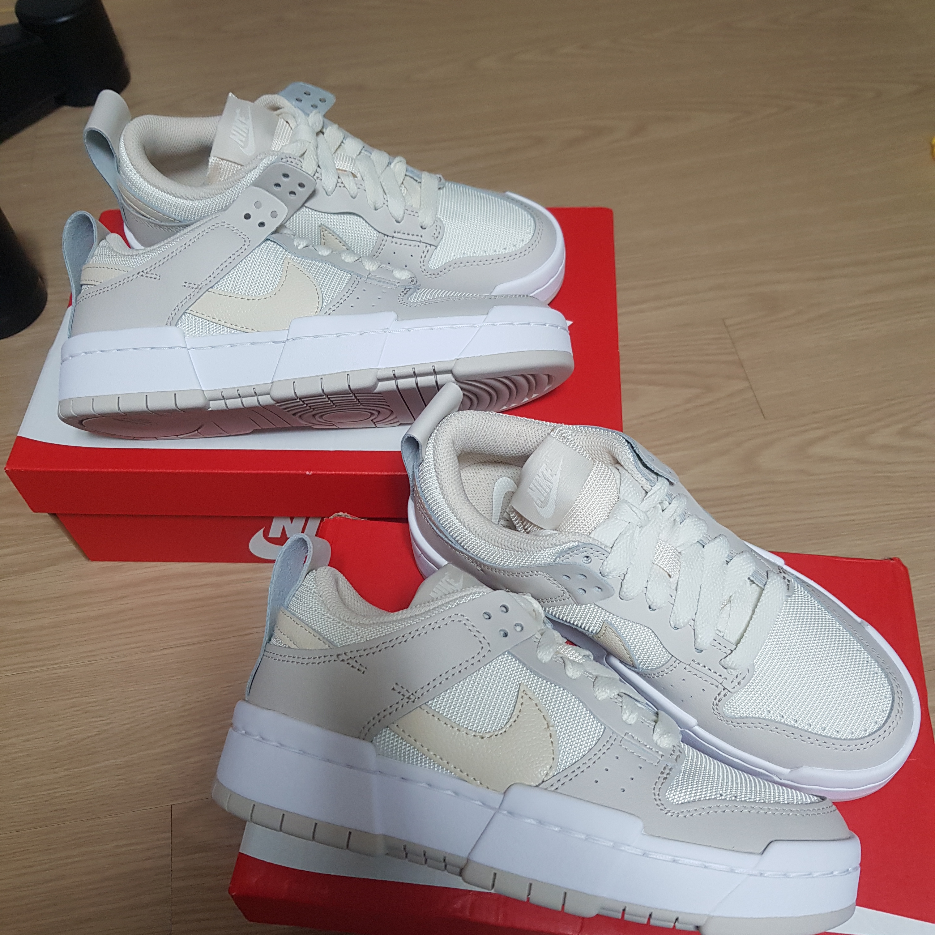 (W) Nike Dunk Low Disrupt Desert Sand 착용 스타일