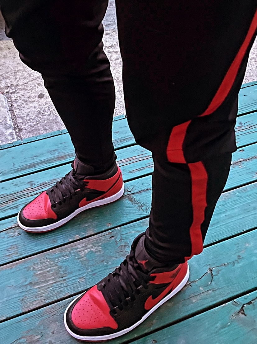Jordan 1 Mid Bred Banned 2020 착용 스타일 - 1