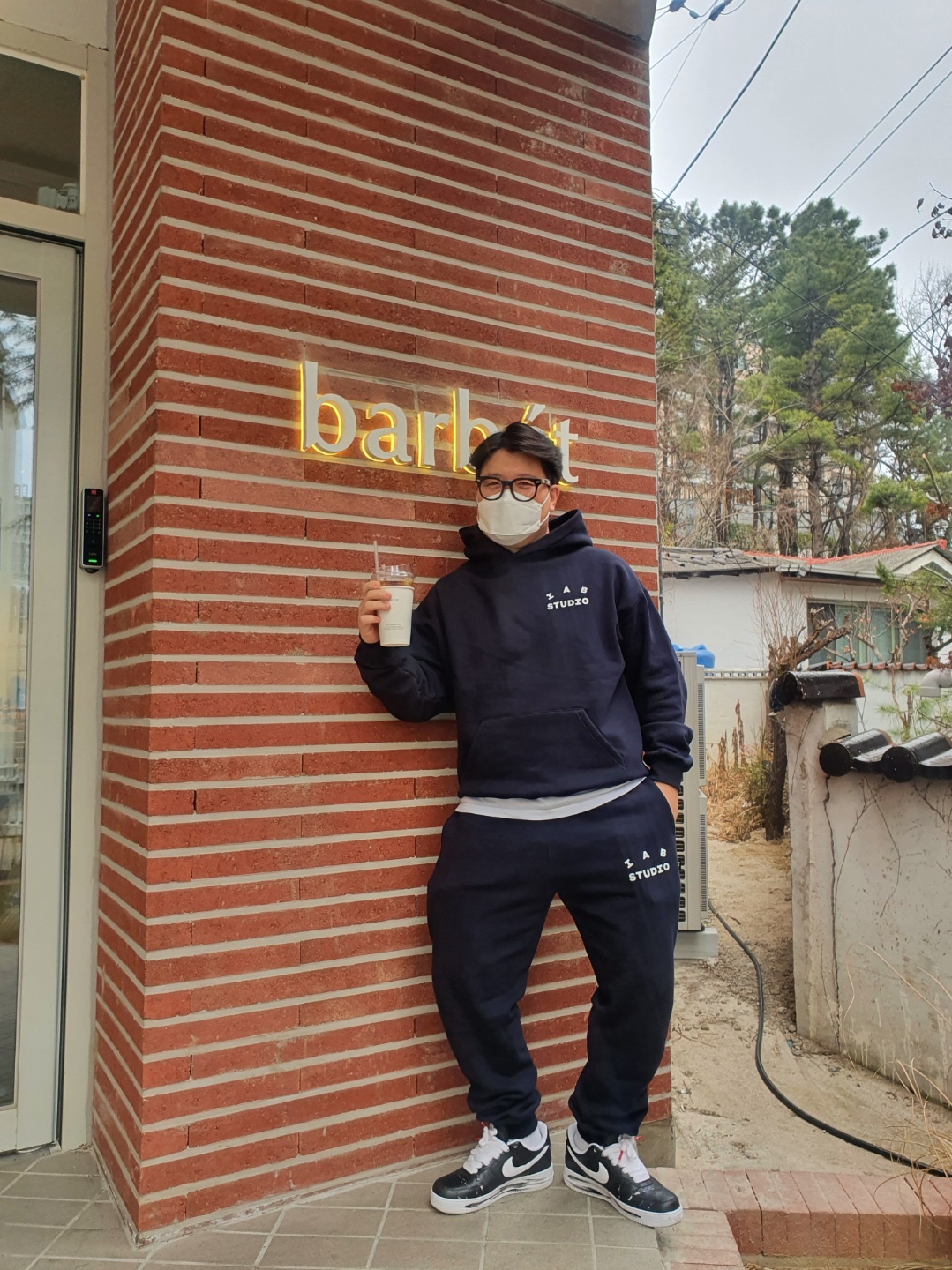 IAB Studio Hoodie Navy - 21SS, IAB Studio Sweatpants Navy - 21SS 착용 스타일