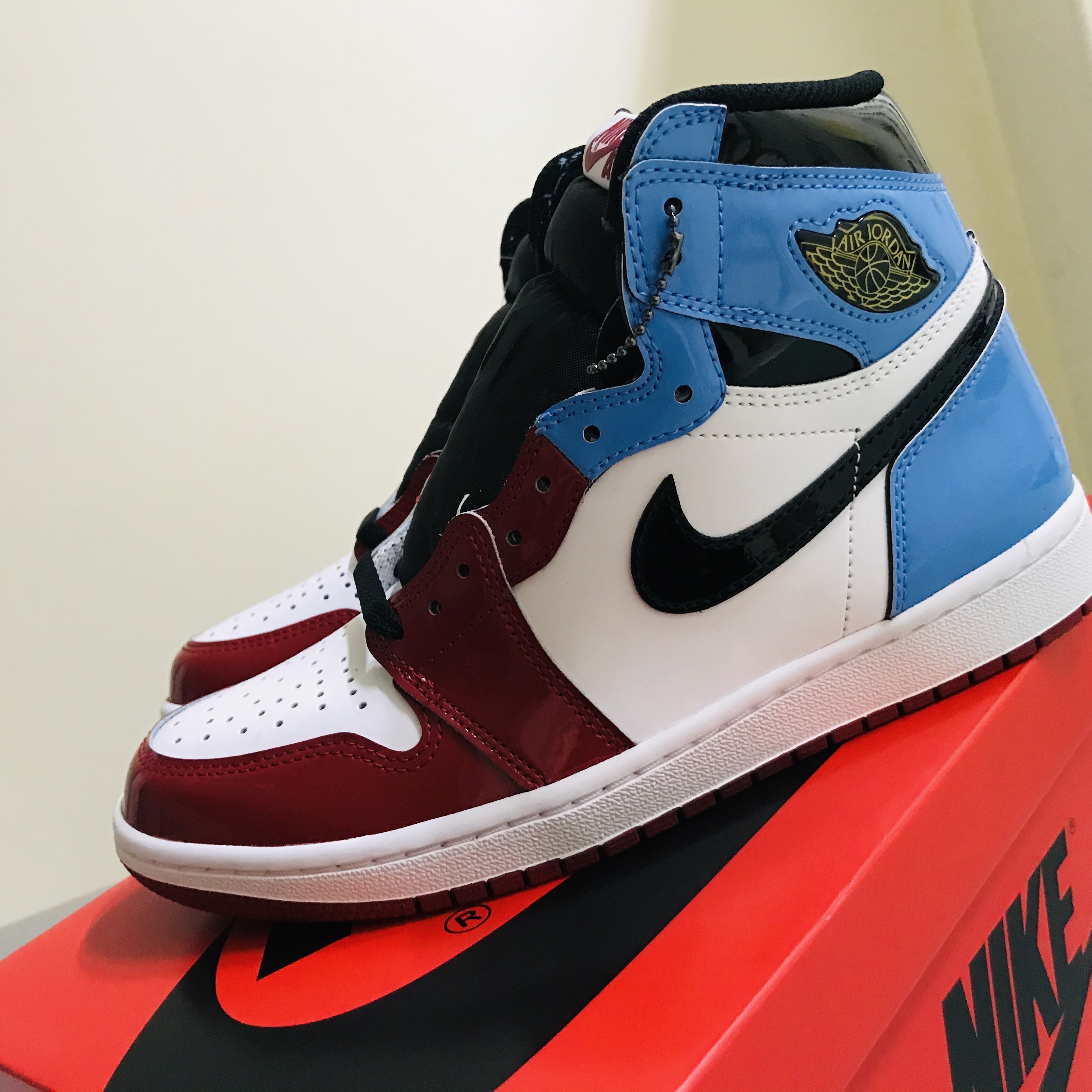 Jordan 1 Retro High Fearless UNC Chicago 착용 스타일