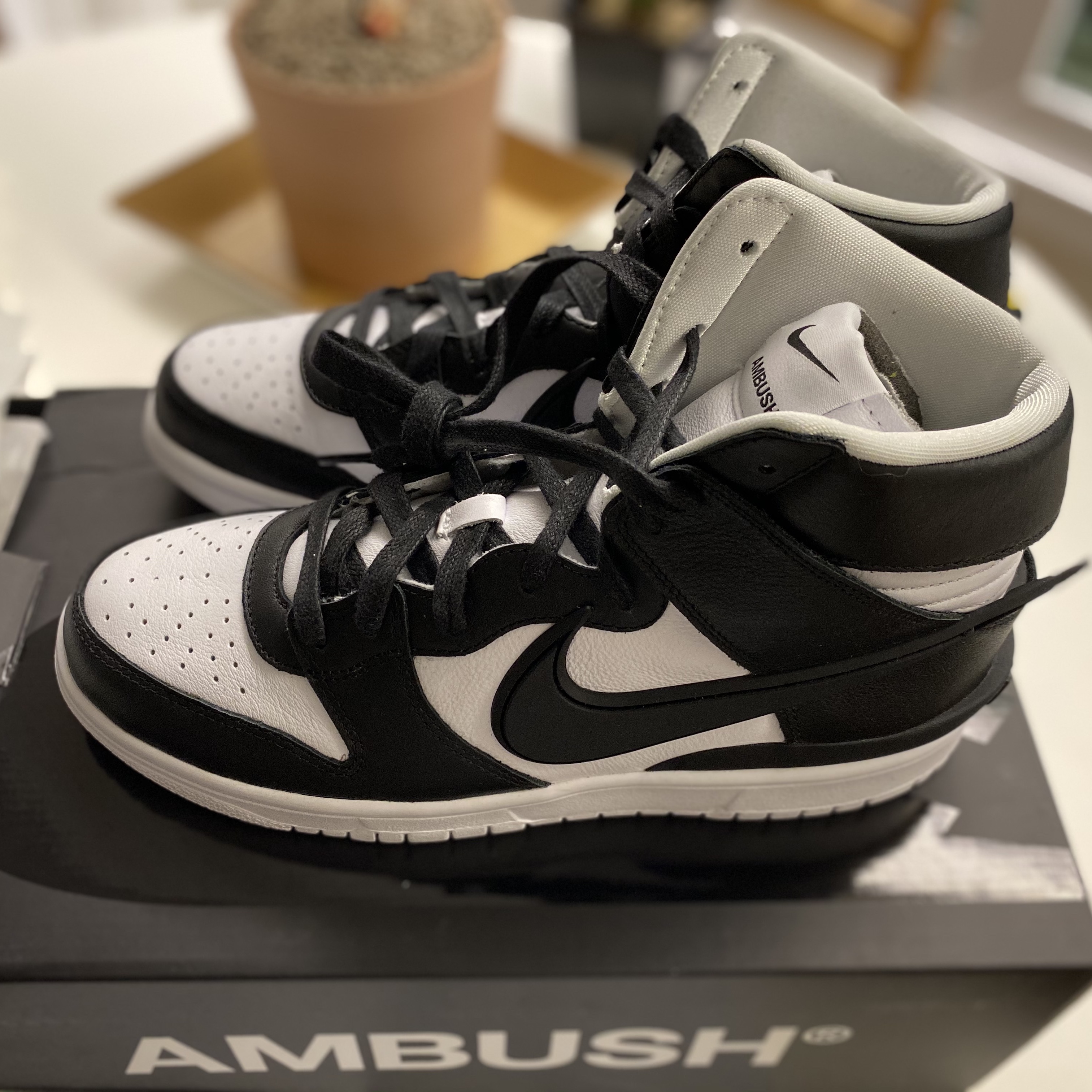 Nike x Ambush Dunk High Black 착용 스타일 - 2