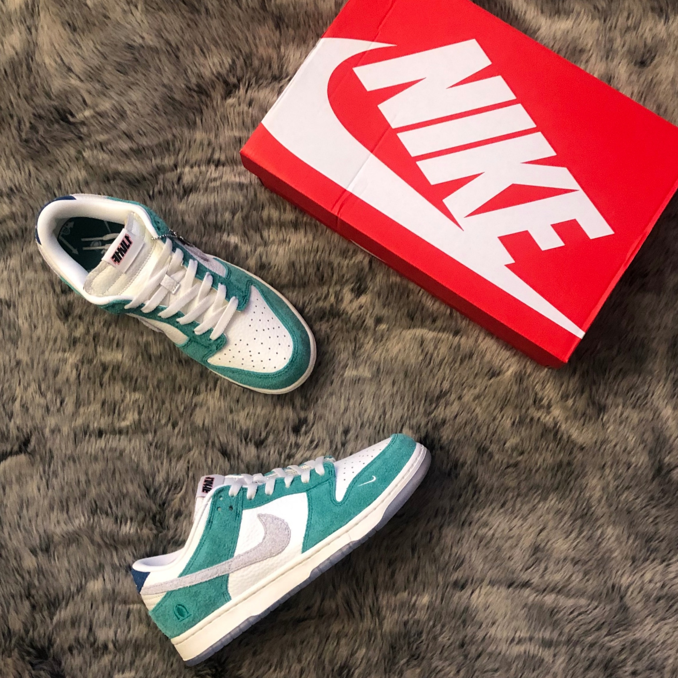 Nike x Kasina Dunk Low Road Sign - Kasina Exclusive 착용 스타일 - 2